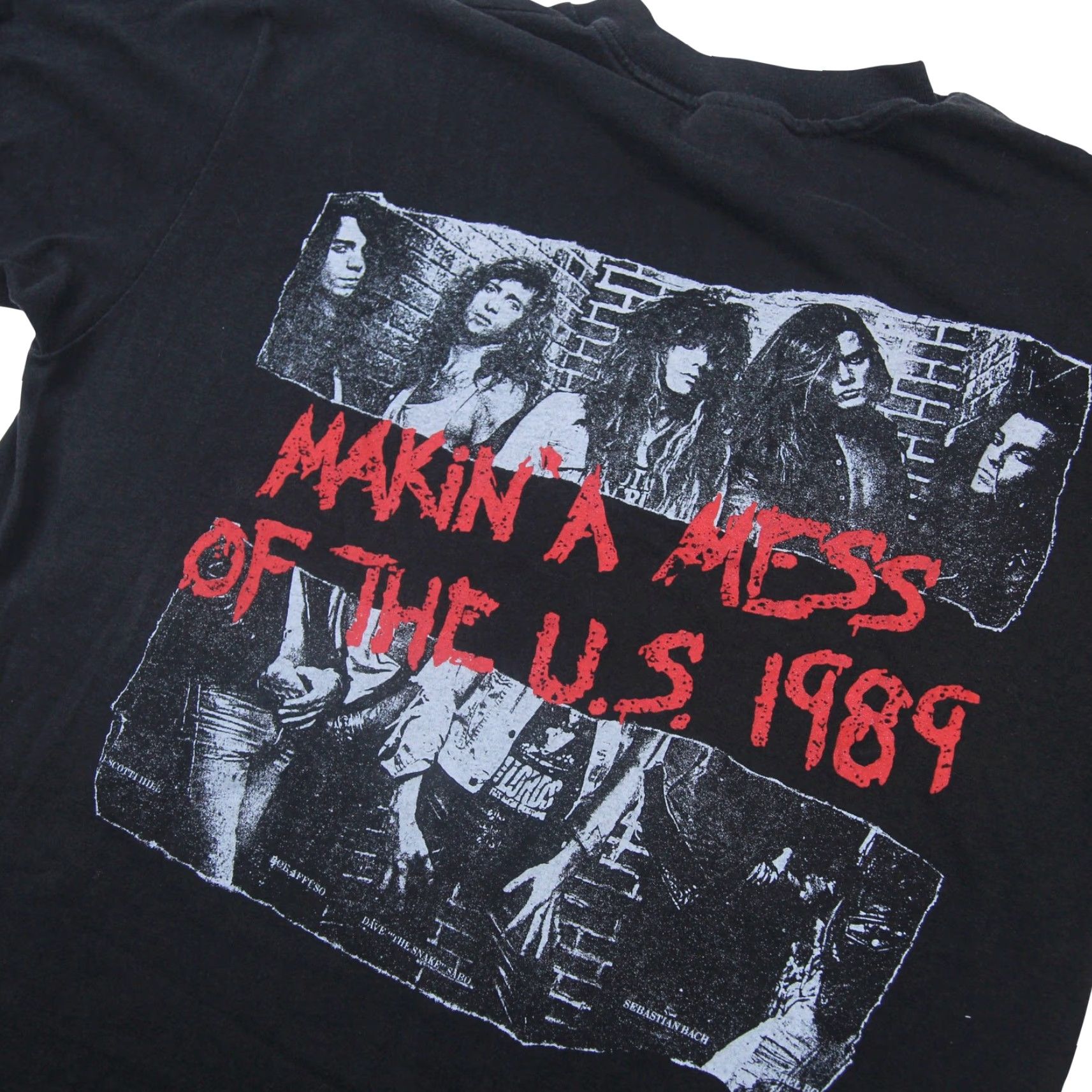 Vintage VINTAGE Skid Row 1989 Making a Mess of the US Tour Mens Large T Shirt Black Shirt Mens Large Black Skid Row 1989 Tour Size US L / EU 52-54 / 3 - 8 Thumbnail
