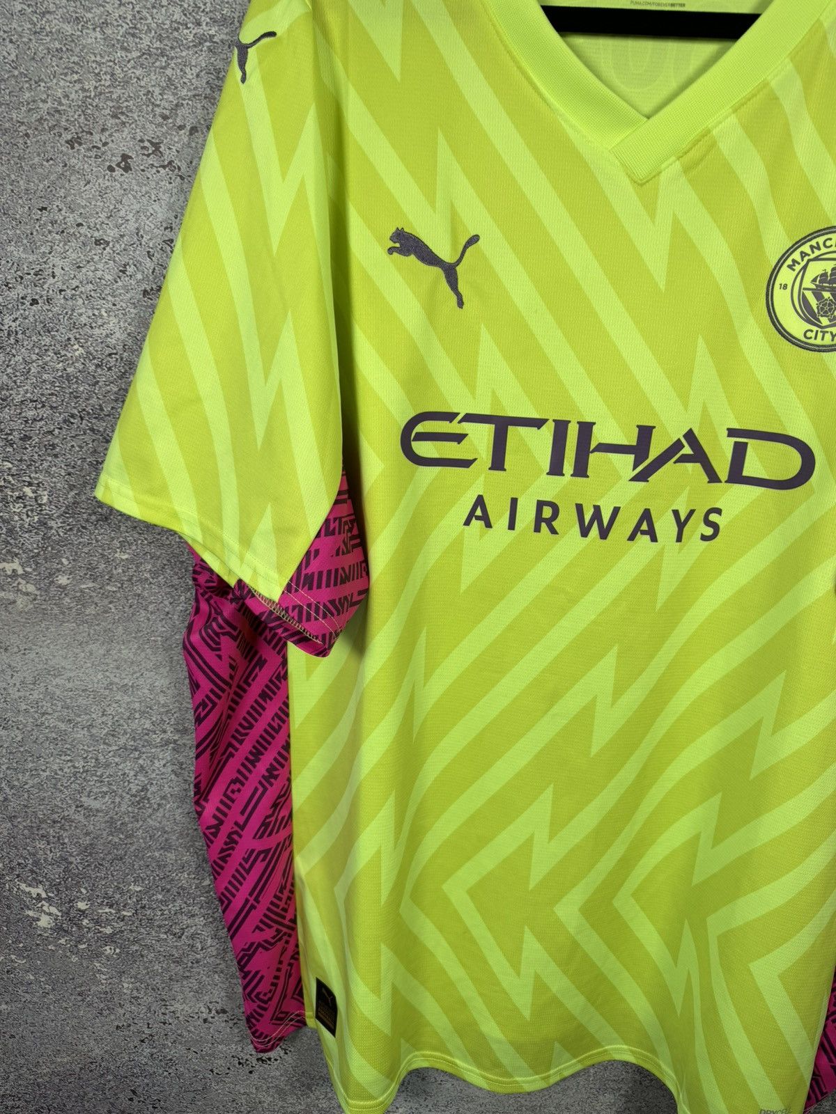 Puma × Vintage Vintage Manchester City 2023/24 GK3 Puma Soccer Jersey 3XL Size US XXL / EU 58 / 5 - 5 Thumbnail