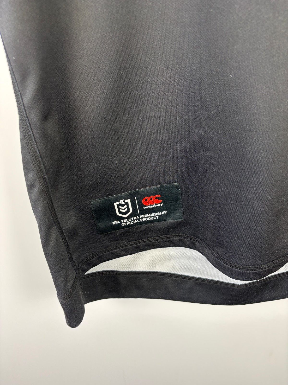 Canterbury of New Zealand Canterbury New Zealand Warriors 2019 Away Jersey Shirt M Size US M / EU 48-50 / 2 - 4 Thumbnail