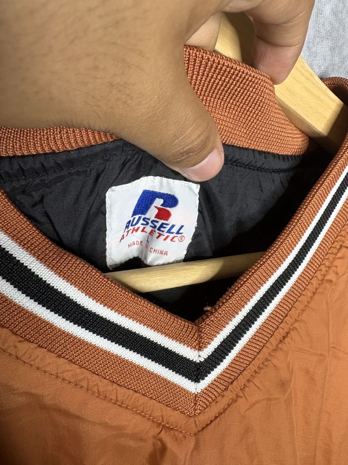 Russell Athletic × Vintage Vintage University Of Texas Russell Athletic Windbreaker Size US XL / EU 56 / 4 - 2 Thumbnail