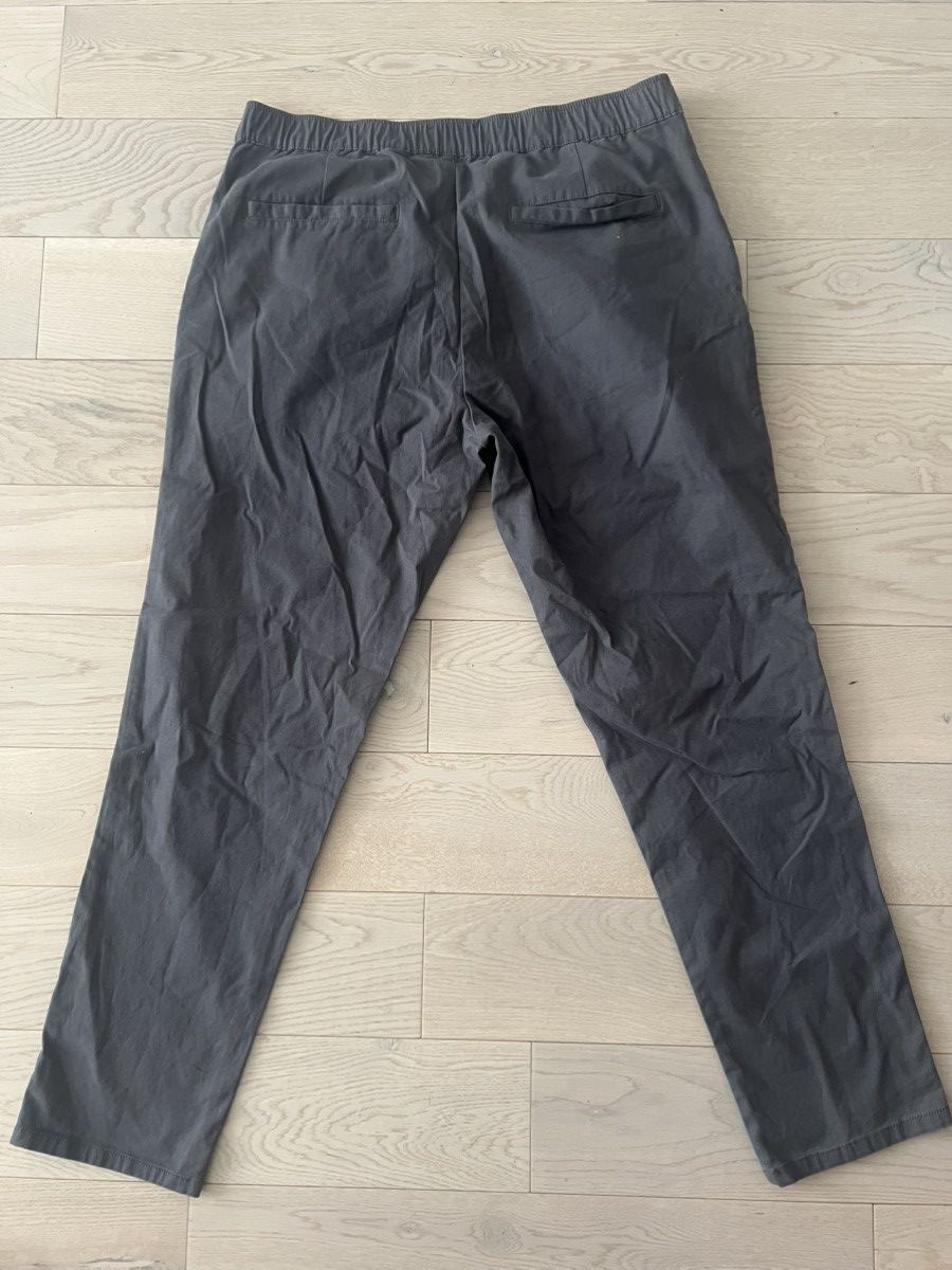 Asos ASOS DESIGN Dark Gray Trousers – Size 36x34 Size US 36 / EU 52 - 2 Thumbnail