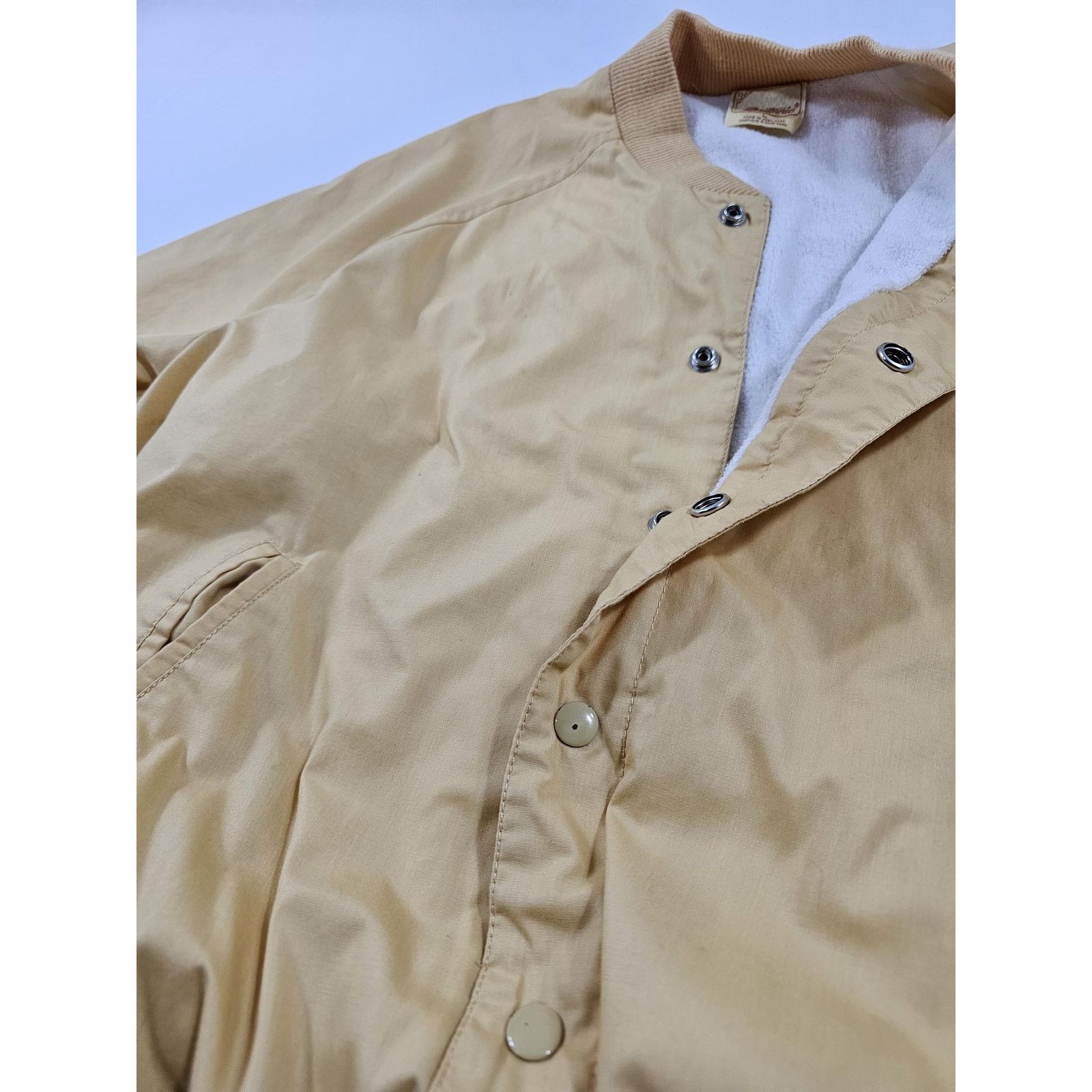 Other Brittania Pale Yellow Jacket Terry Cloth Liner Sz L 1970s Size US L / EU 52-54 / 3 - 7 Thumbnail