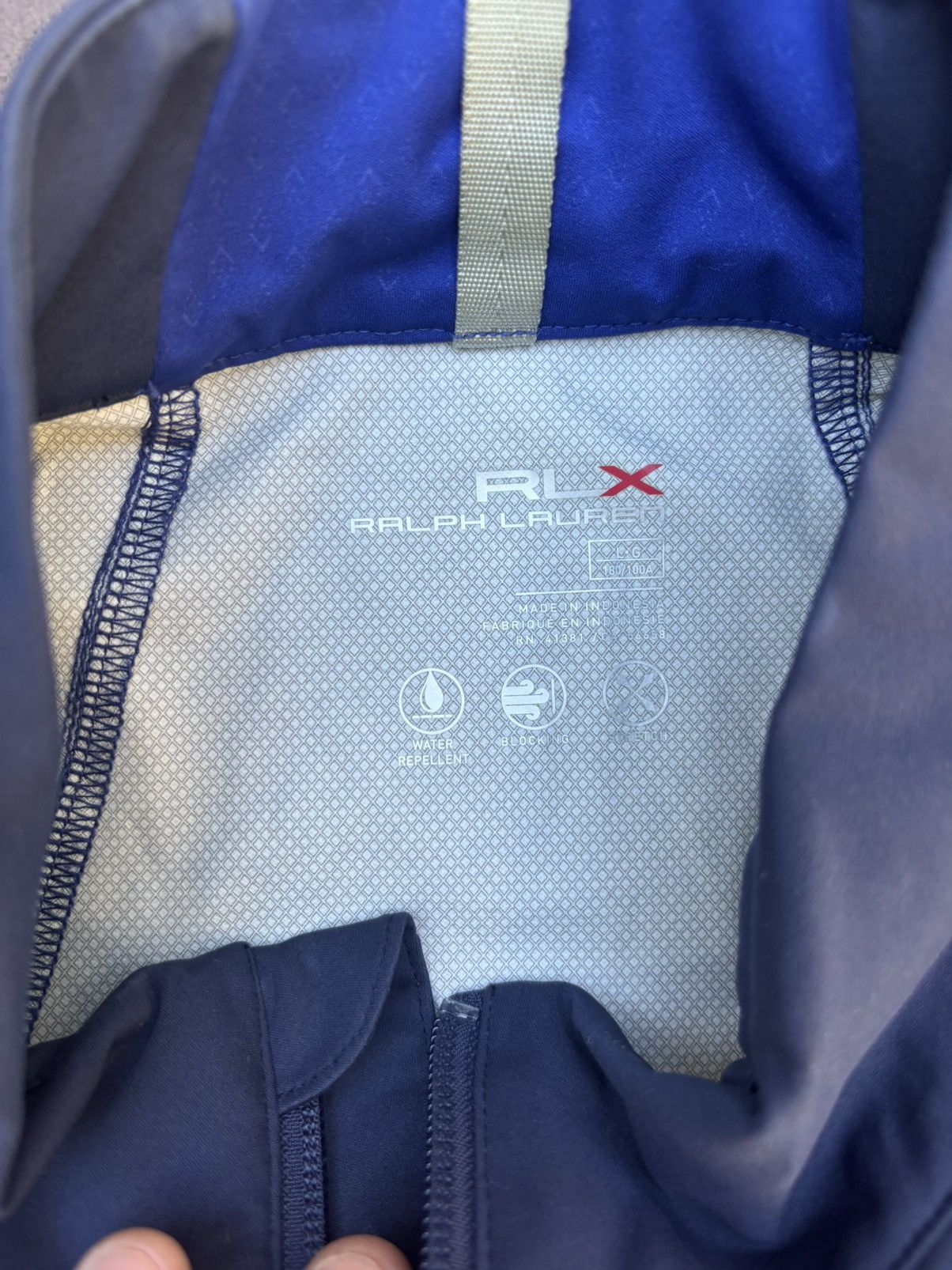 RLX Ralph Lauren RLX Golf Ralph Lauren Mens Color Block Stratus Sports Vest Size US L / EU 52-54 / 3 - 2 Thumbnail