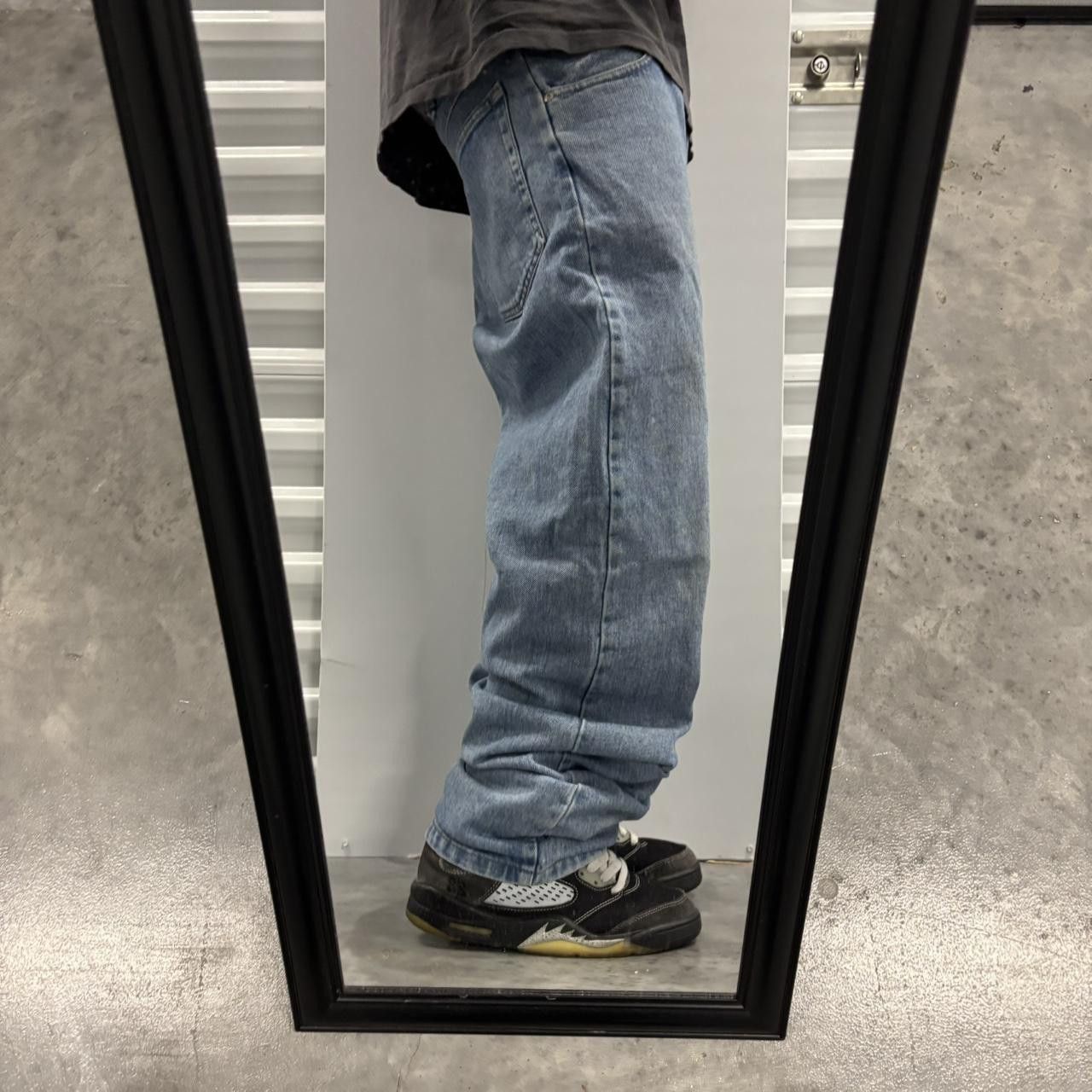 Japanese Brand × Vintage Crazy Vintage Y2K/2000s Light Wash Essential Denim Jeans! Size US 33 - 2 Thumbnail