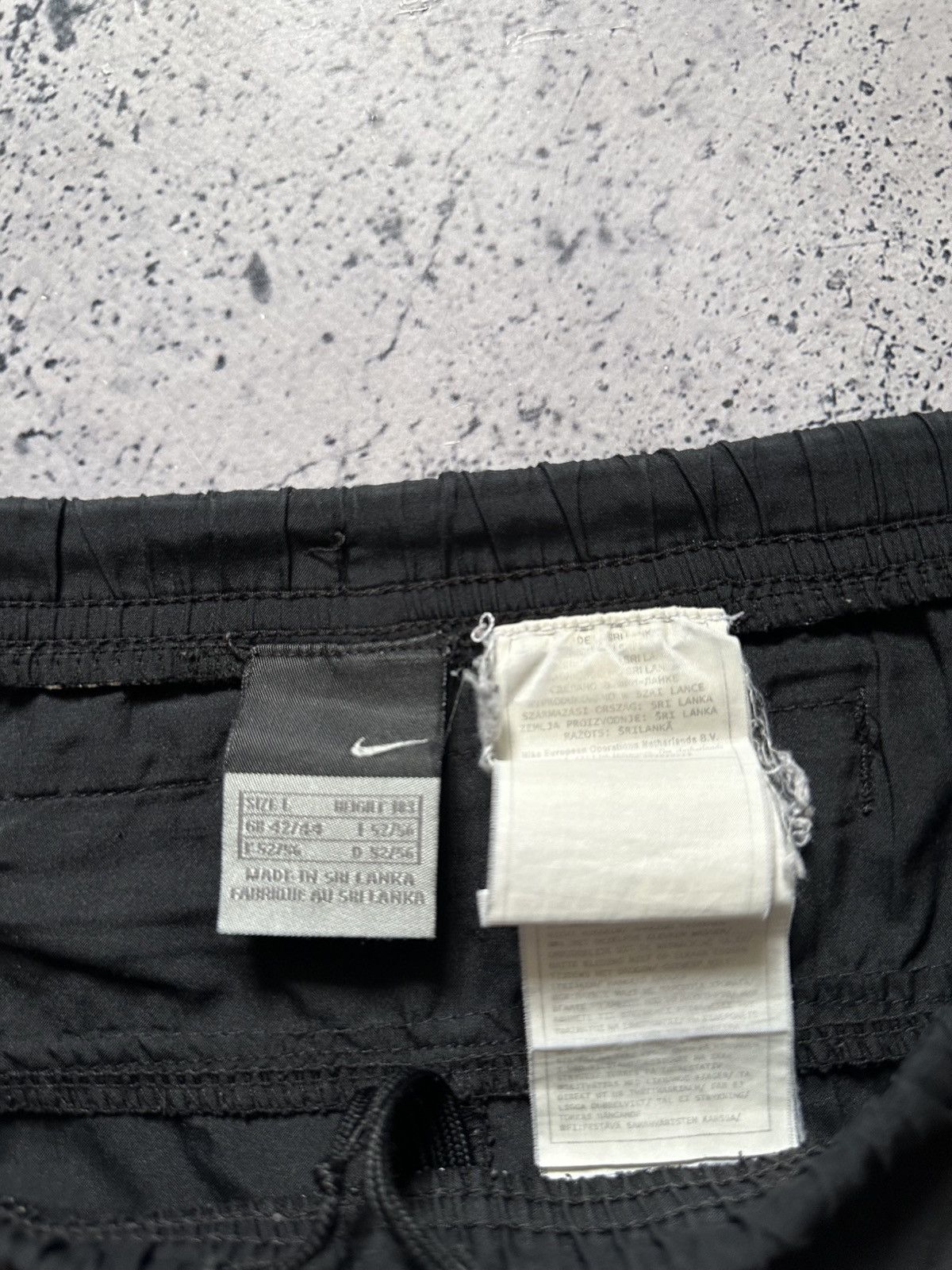 Nike Vintage Nike Nylon Track Pants Drill Swoosh Joggers Y2K USA Size US 34 / EU 50 - 8 Thumbnail