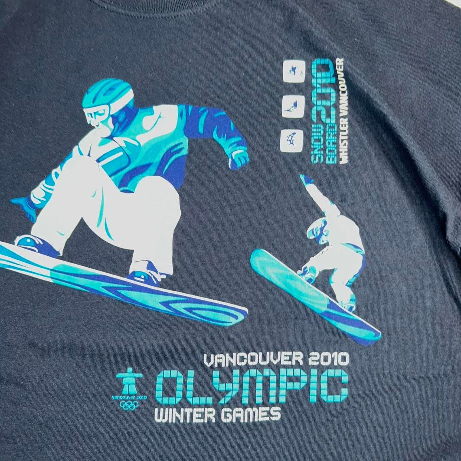 USA Olympics Official Vancouver 2010 Winter Olympics Snowboarding Tee, XL Size US XL / EU 56 / 4 - 3 Thumbnail