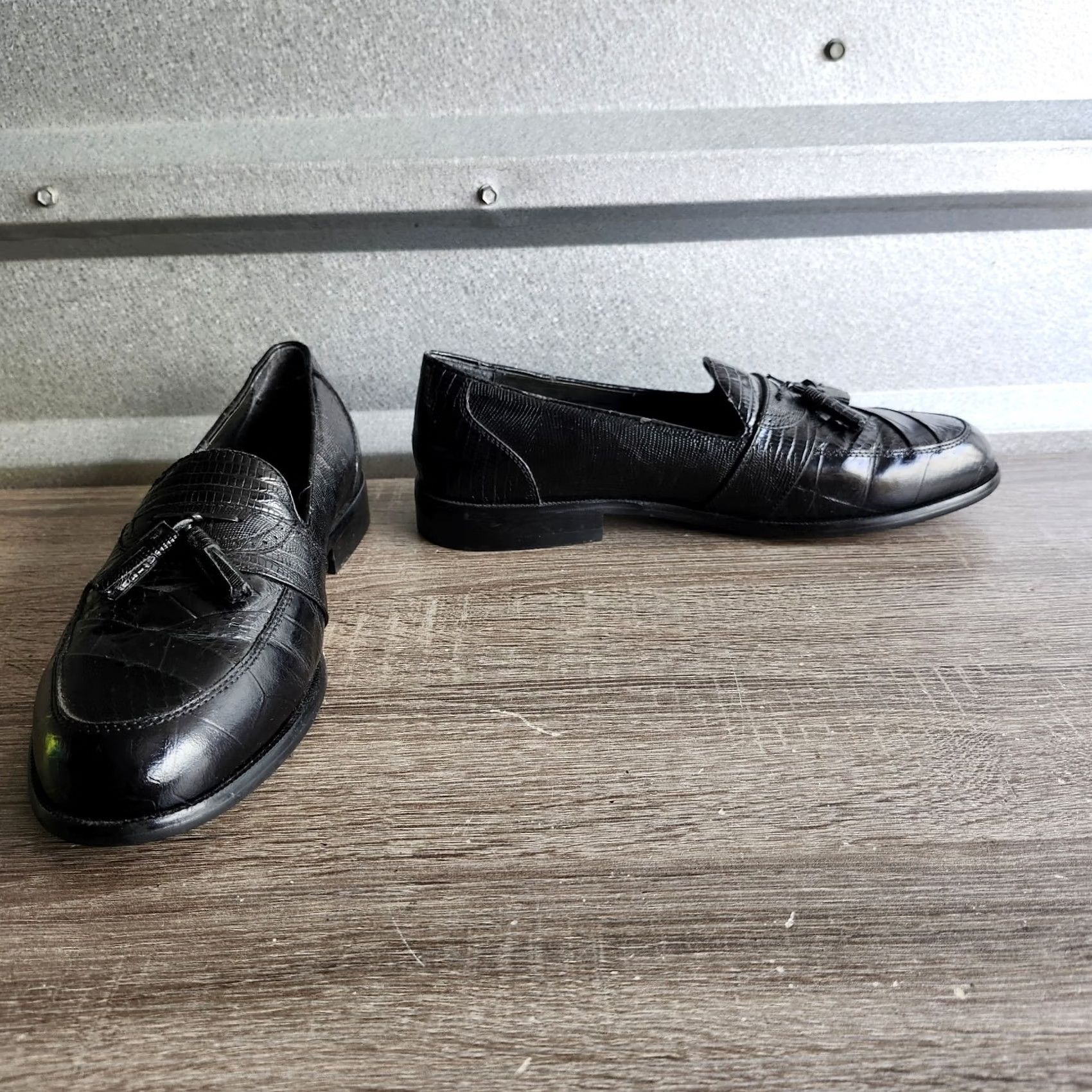 Stacy Adams Stacy Adams Men’s Shoes: Black Alberto Loafers-Snake Skin Leather Tassels, Dress, 8.5, Black, Leather, Snakeskin, Slip On, Round Toe, 2010-2019 Size US 9 / EU 42 - 2 Thumbnail