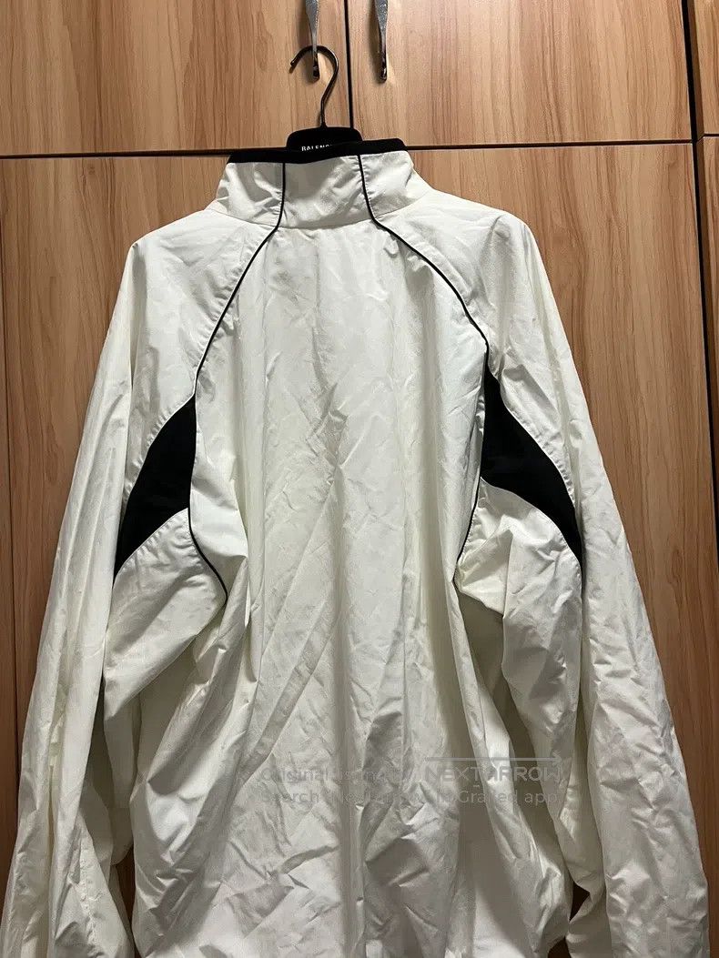 Other Balenciaga Color-blocked logo pattern zip-up long sleeve j Size US S / EU 44-46 / 1 - 2 Thumbnail