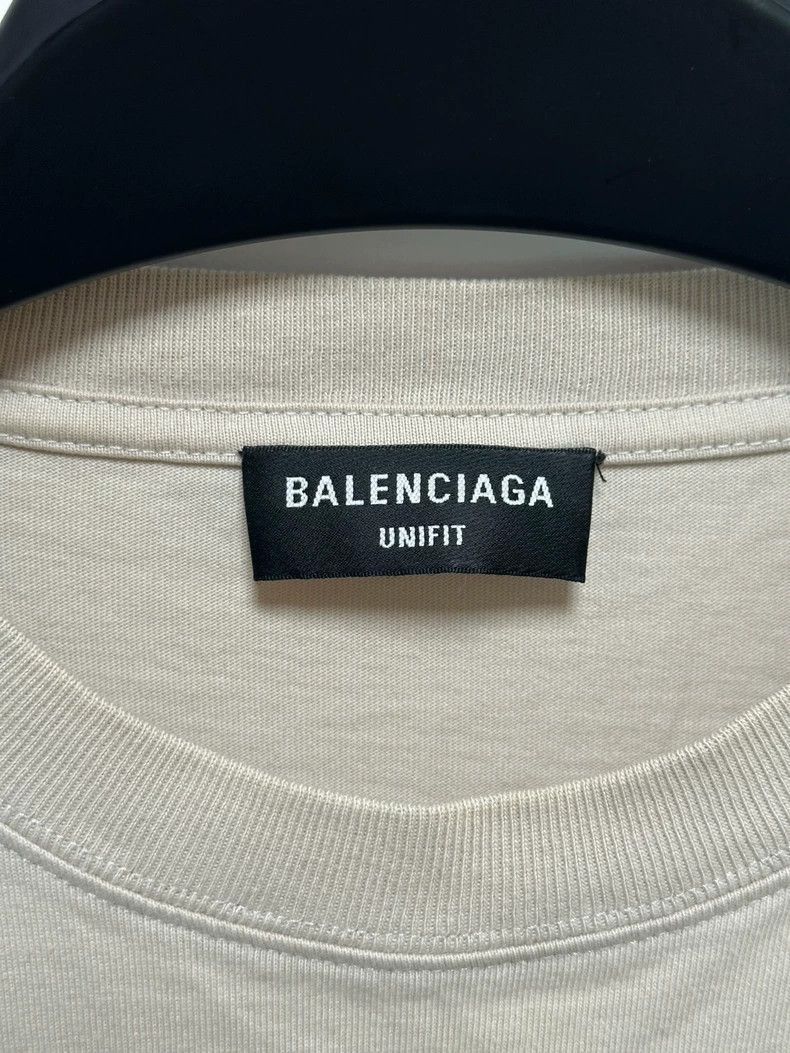 Balenciaga Balenciaga Paris Fashion Week Short Sleeve Tshirt-2505 Size US XS / EU 42 / 0 - 3 Thumbnail