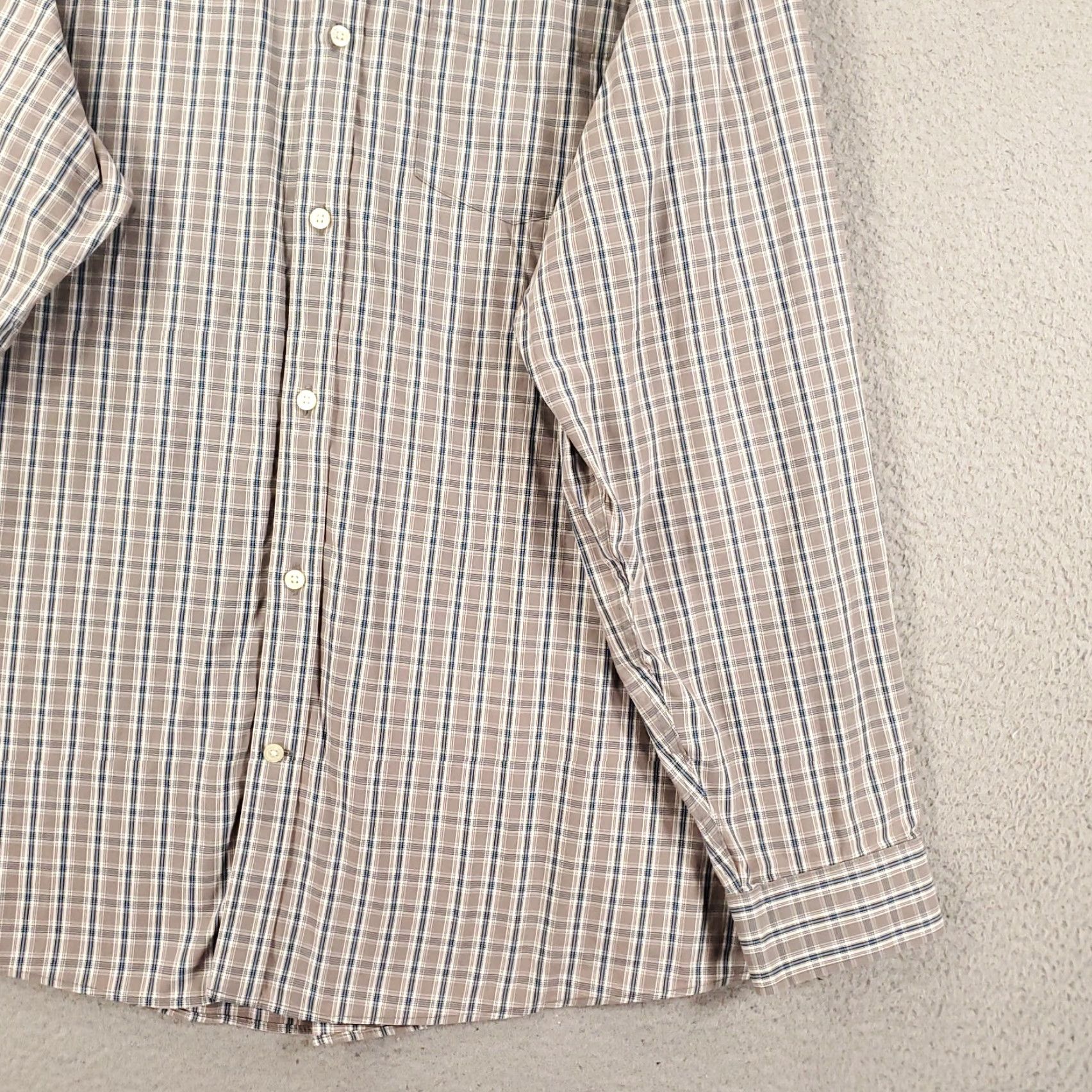 Eddie Bauer Eddie Bauer Shirt Mens 2XL Gray Plaid Button-Up Wrinkle Free Relaxed Fit Collar-Down Button Size US XXL / EU 58 / 5 - 4 Thumbnail
