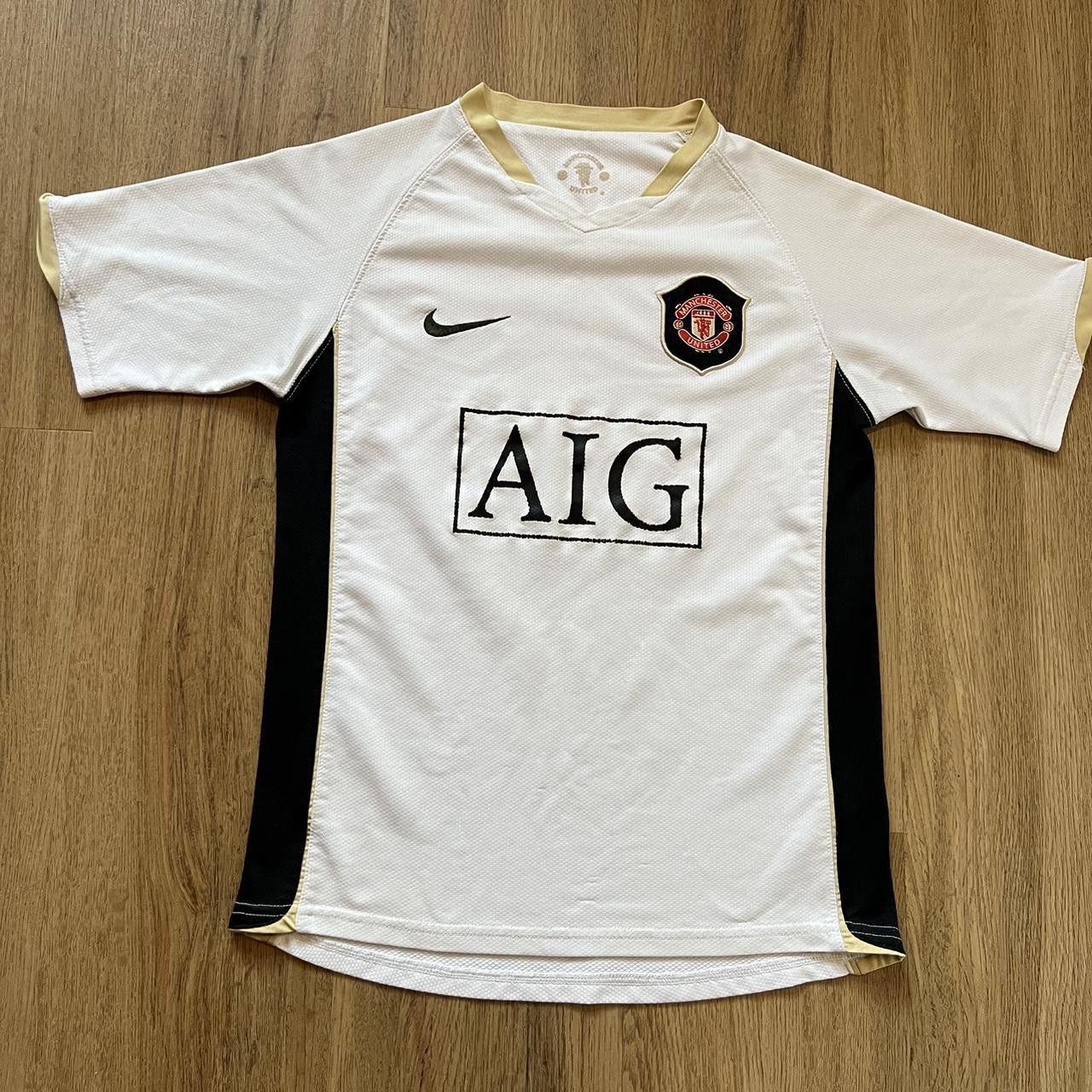 Nike Nike Manchester United 2006-07 Away shirt Size US XS / EU 42 / 0 - 1 Thumbnail