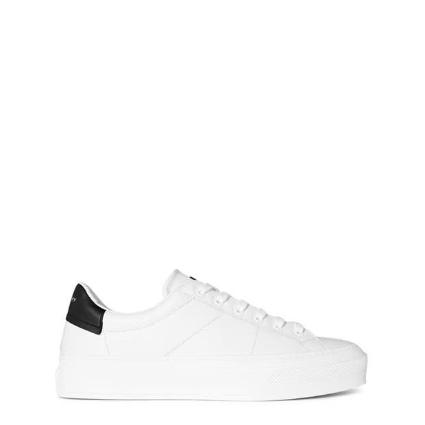 image of Givenchy O1G2R1Mq0424 Trainers In White & Black Shoes in White/Black, Men's (Size 12)