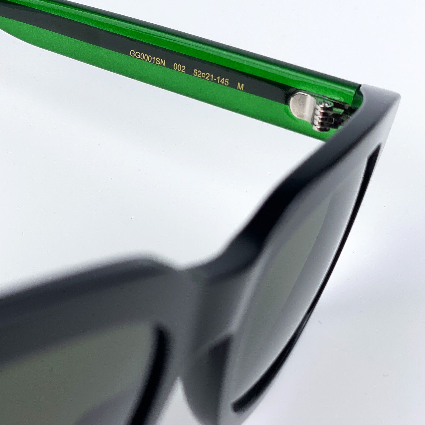 Gucci Gucci Men Sunglasses Black Green Square GG0001SN 002 NEW Size ONE SIZE - 8 Thumbnail