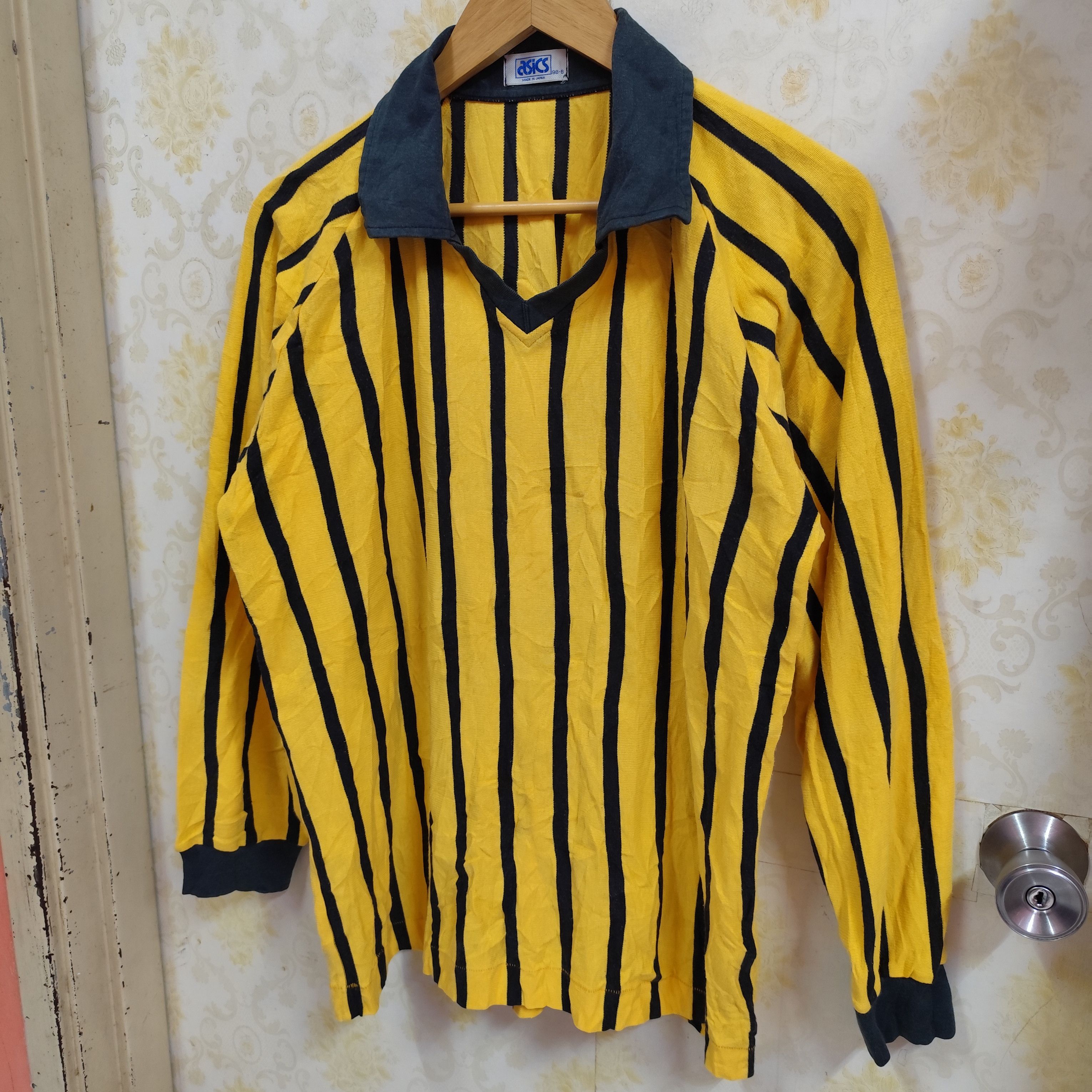 Asics × Vintage 🇯🇵VINTAGE ASICS LONG SLEEVE SHIRT 50/50 MADE IN JAPAN Size US M / EU 48-50 / 2 - 3 Thumbnail
