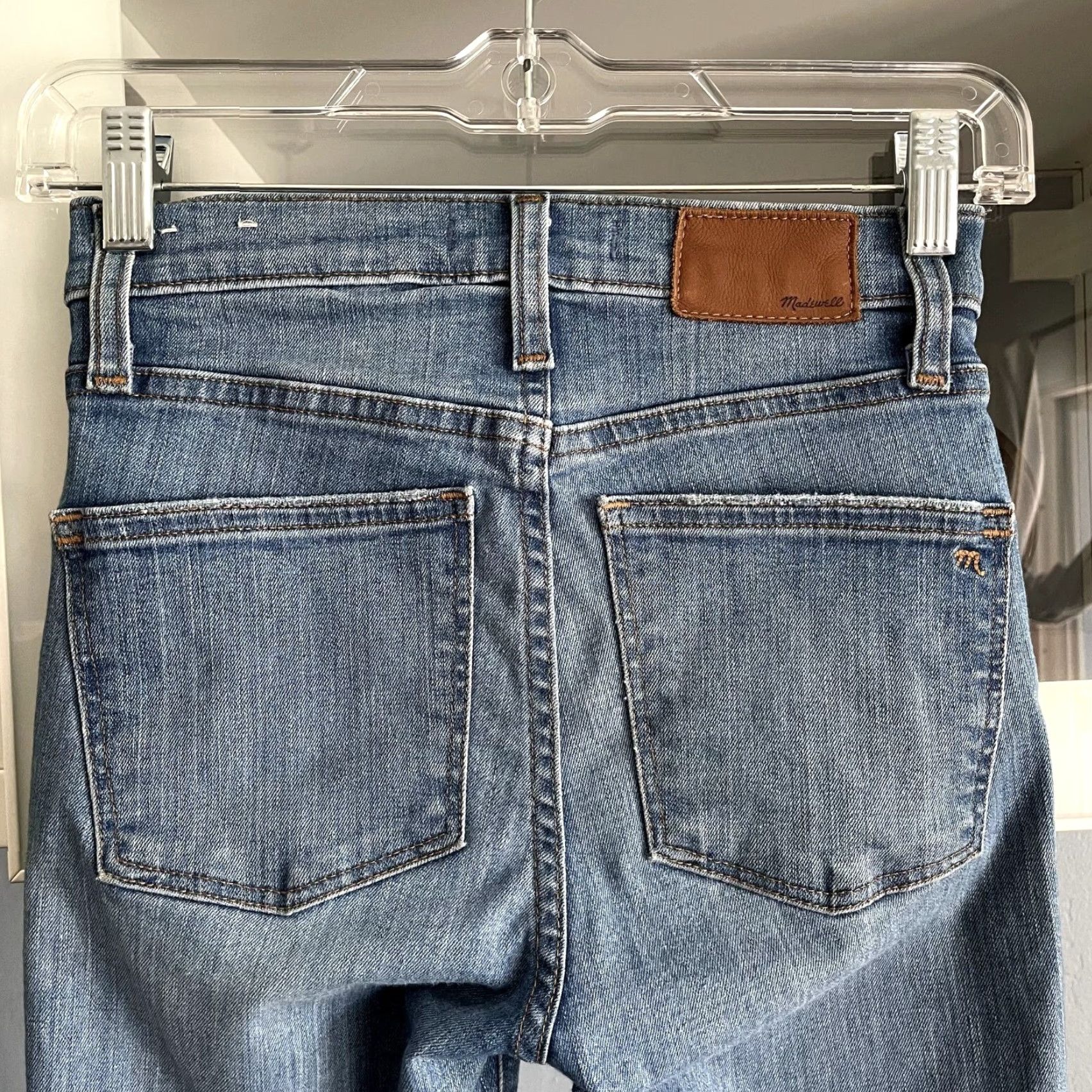 Madewell Madewell 9" High-Rise Skinny Jeans Ontario Wash Distressed-Hem Edition 23 Womens Jeans Blue Skinny Distressed 9" Regular 23 Size 40" / US 18 - 5 Thumbnail