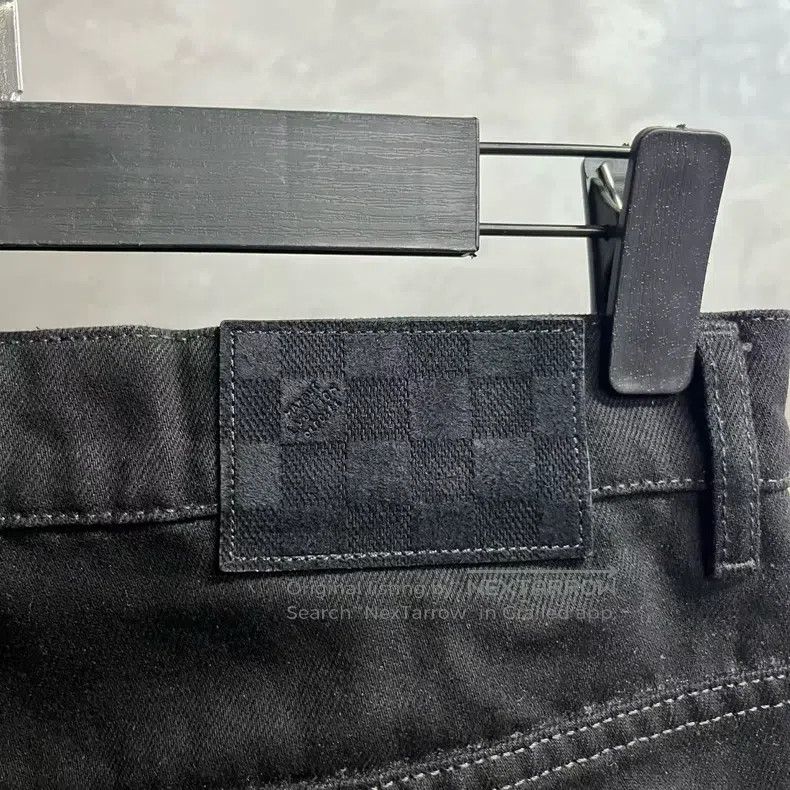 Louis Vuitton Louis Vuitton 25 Newest Black Logo Print Pocket Zip Trouse Size US 29 - 5 Thumbnail