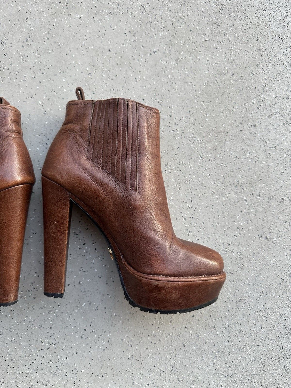 Prada DDP Prada Womens Brown Leather Platform Heel Boots Size 38,5 Size US 8.5 / IT 38.5 - 10 Thumbnail