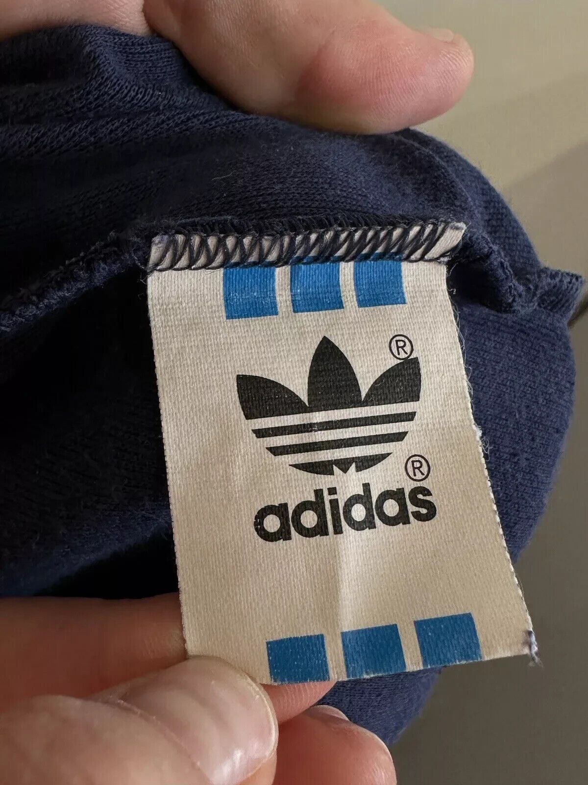 Adidas VINTAGE ADIDAS 1990s 90s Y2K SWEATSHIRT BIG LOGO SWEATER Size US L / EU 52-54 / 3 - 12 Thumbnail