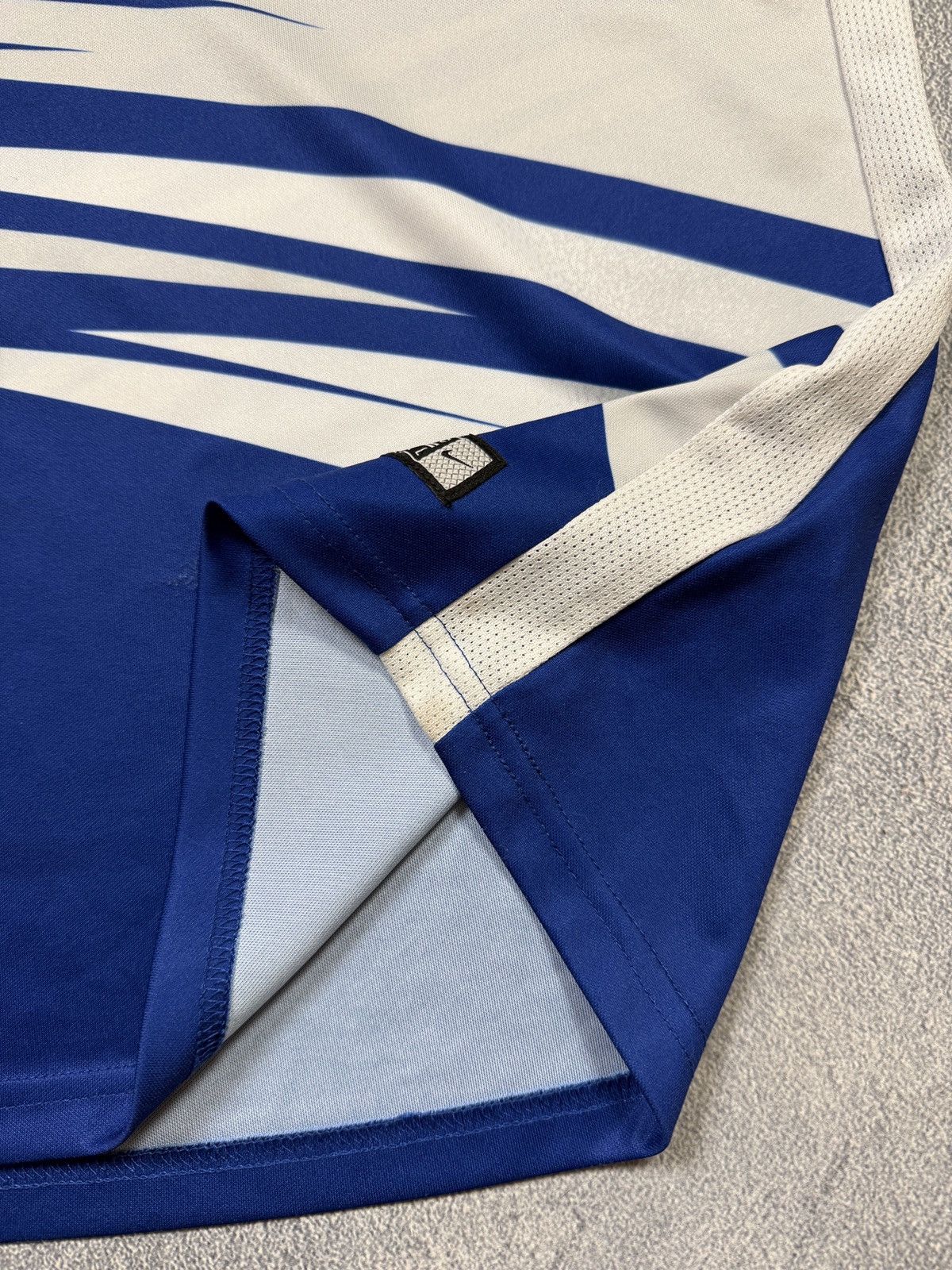 Chelsea Soccer Nike Chelsea FC Soccer Jersey Tee T Shirt Size s Size US S / EU 44-46 / 1 - 9 Thumbnail