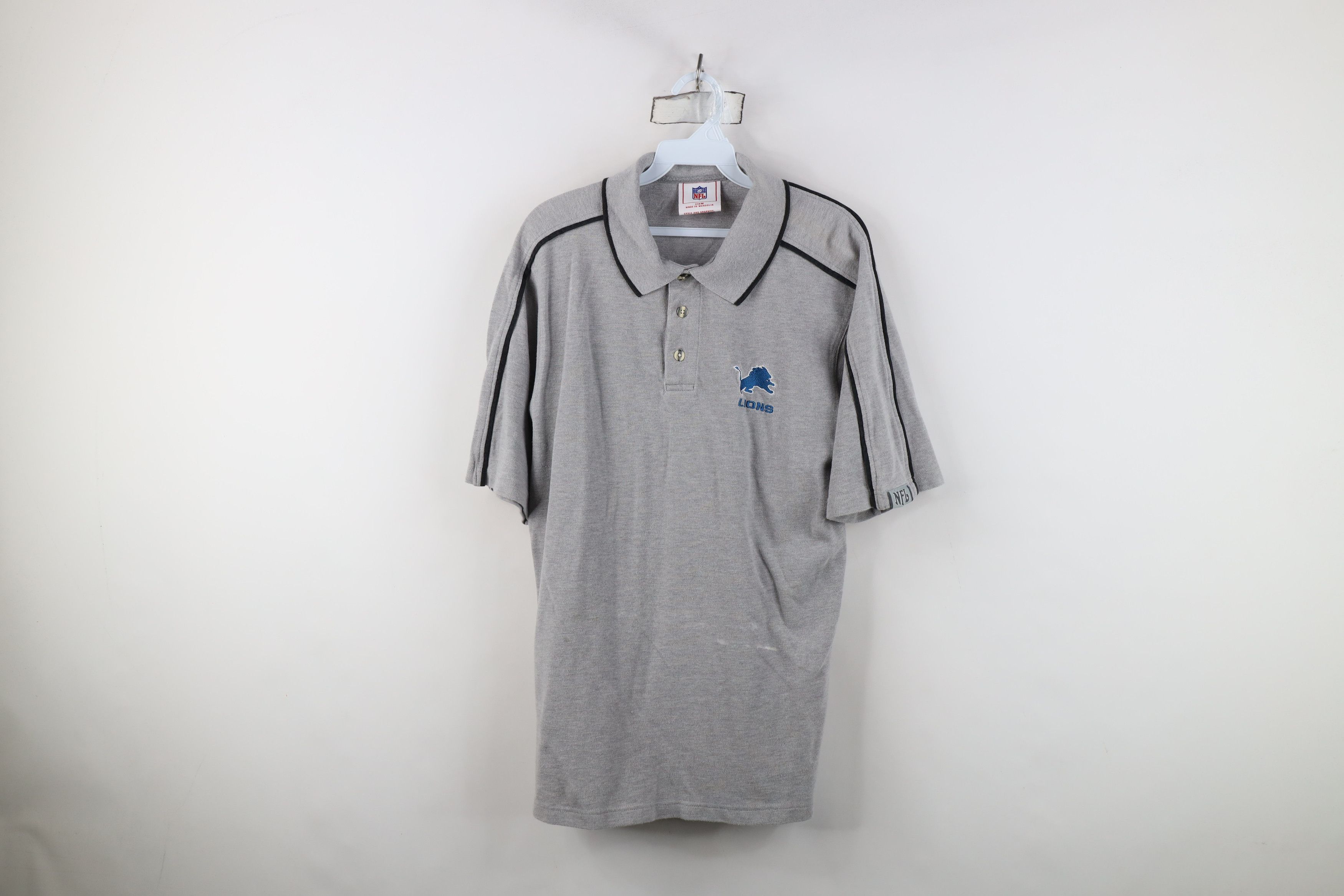 Vintage Vintage NFL Spell Out Detroit Lions Football Polo Shirt Size US M / EU 48-50 / 2 - 1 Thumbnail