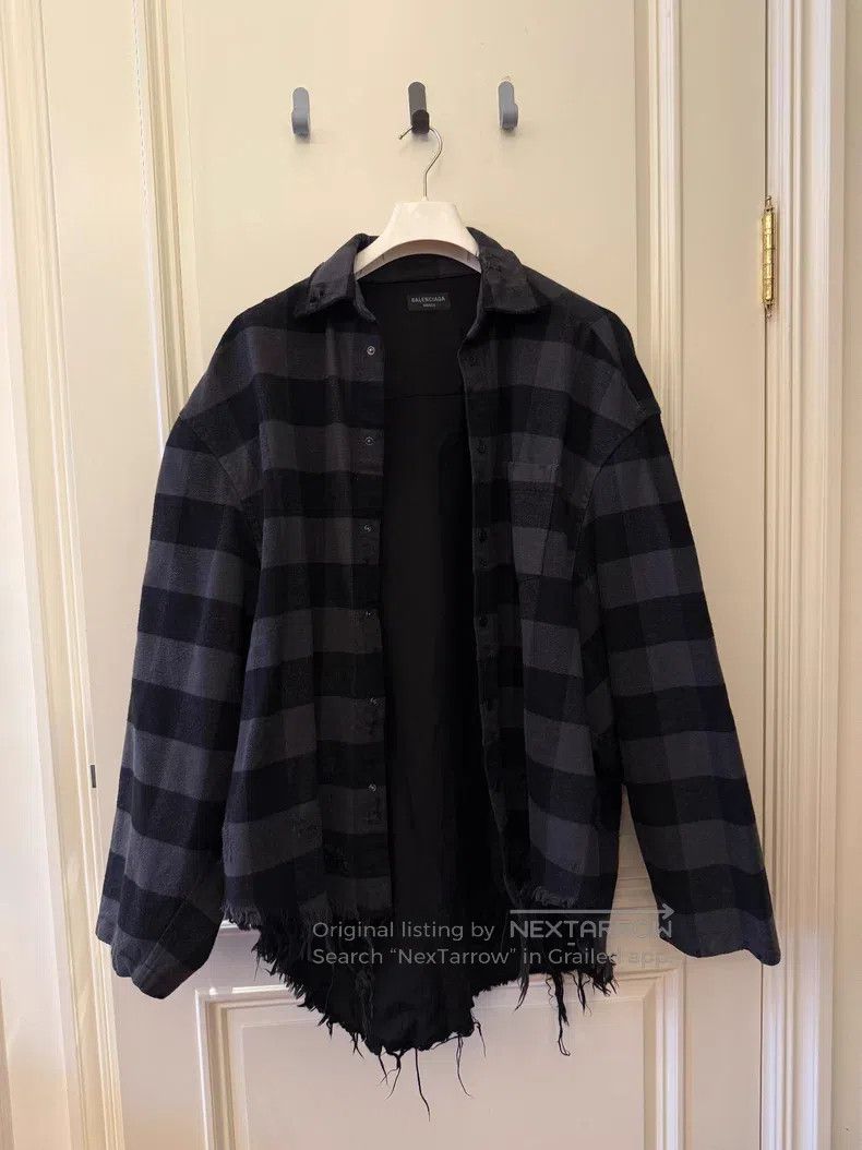 Balenciaga Balenciaga Plaid Shirt Plaid Jacket Size US S / EU 44-46 / 1 - 1 Thumbnail