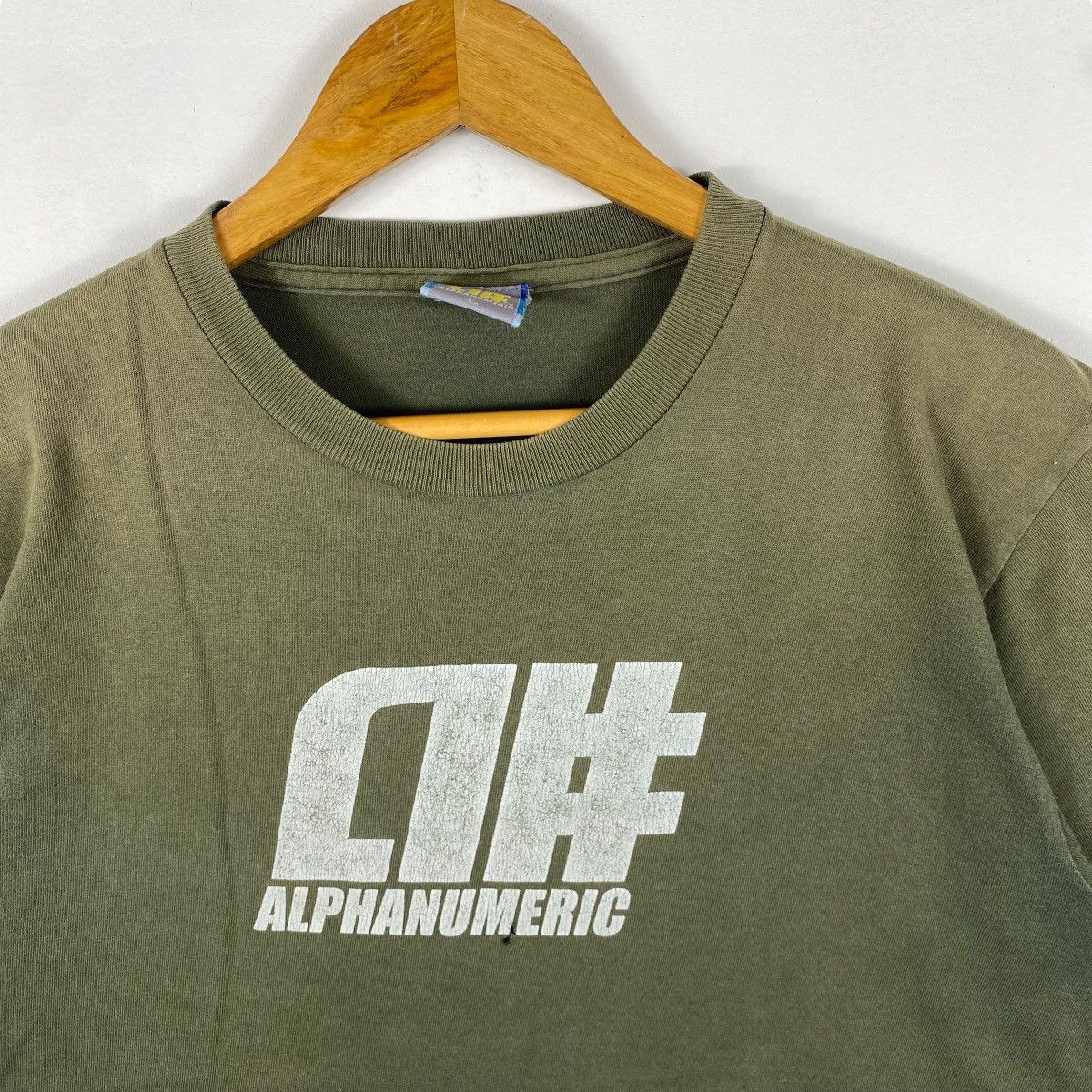 Alphanumeric Vintage 00's ALPHANUMERIC Logo Graphic Faded Distressed Tee Size US L / EU 52-54 / 3 - 2 Thumbnail