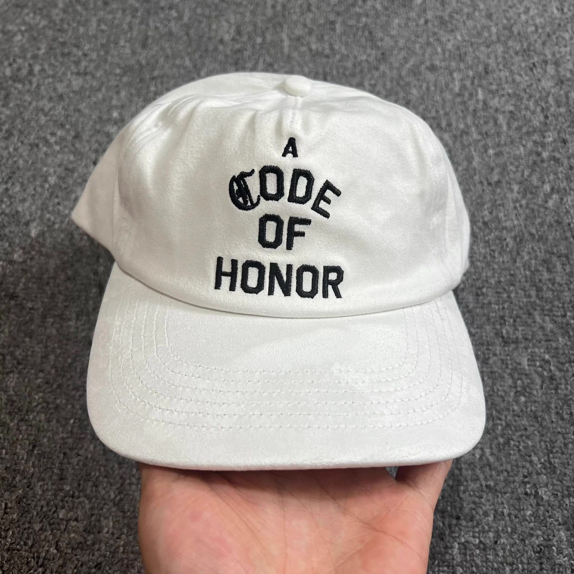 Honor the Gift Honor The Gift suede curved brim baseball cap Q7 Size ONE SIZE - 1 Thumbnail