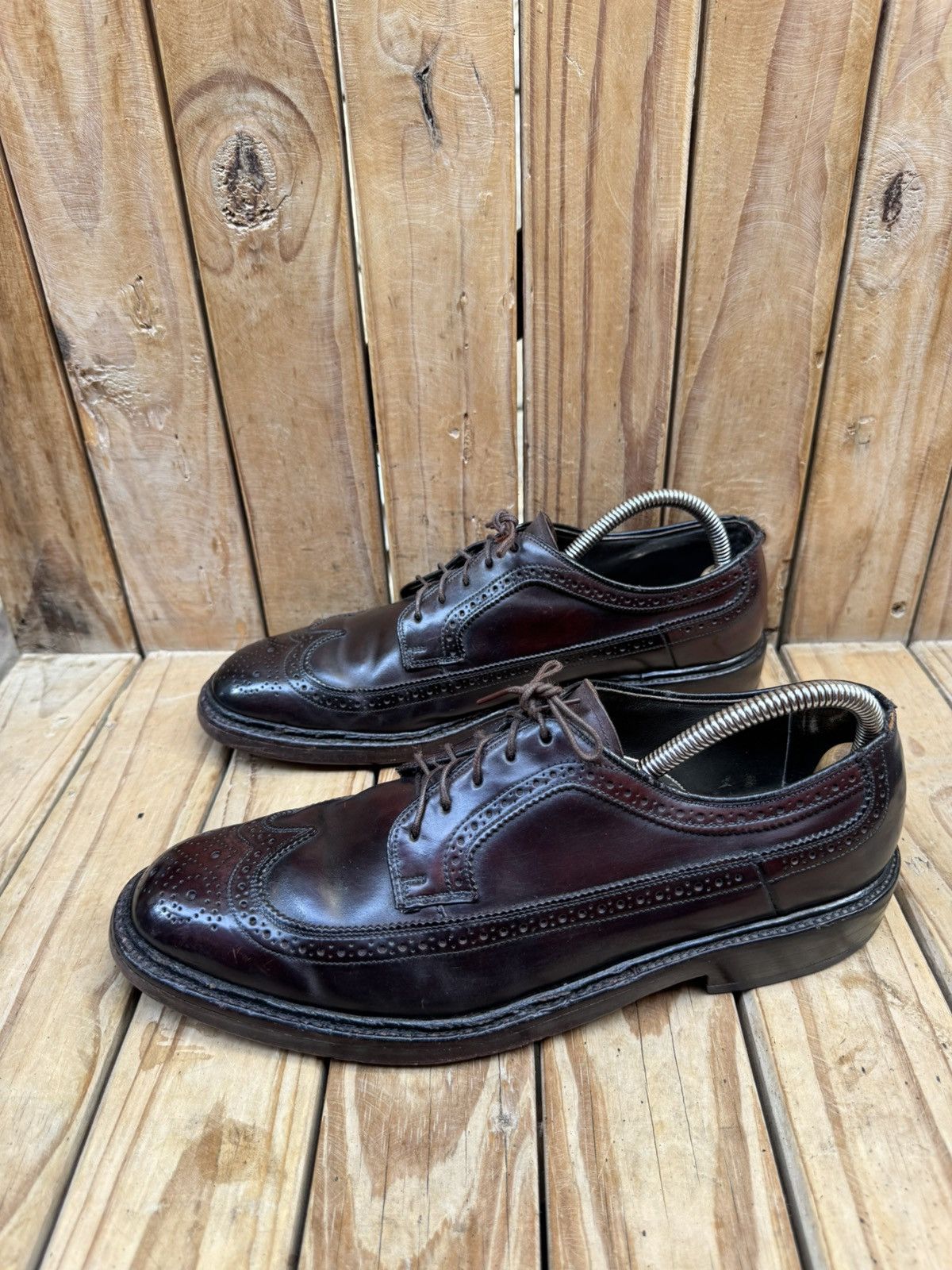 Hanover Hanover brogue wingtip shell cordovan Men’s dress shoes US 9 Size US 9 / EU 42 - 21 Thumbnail