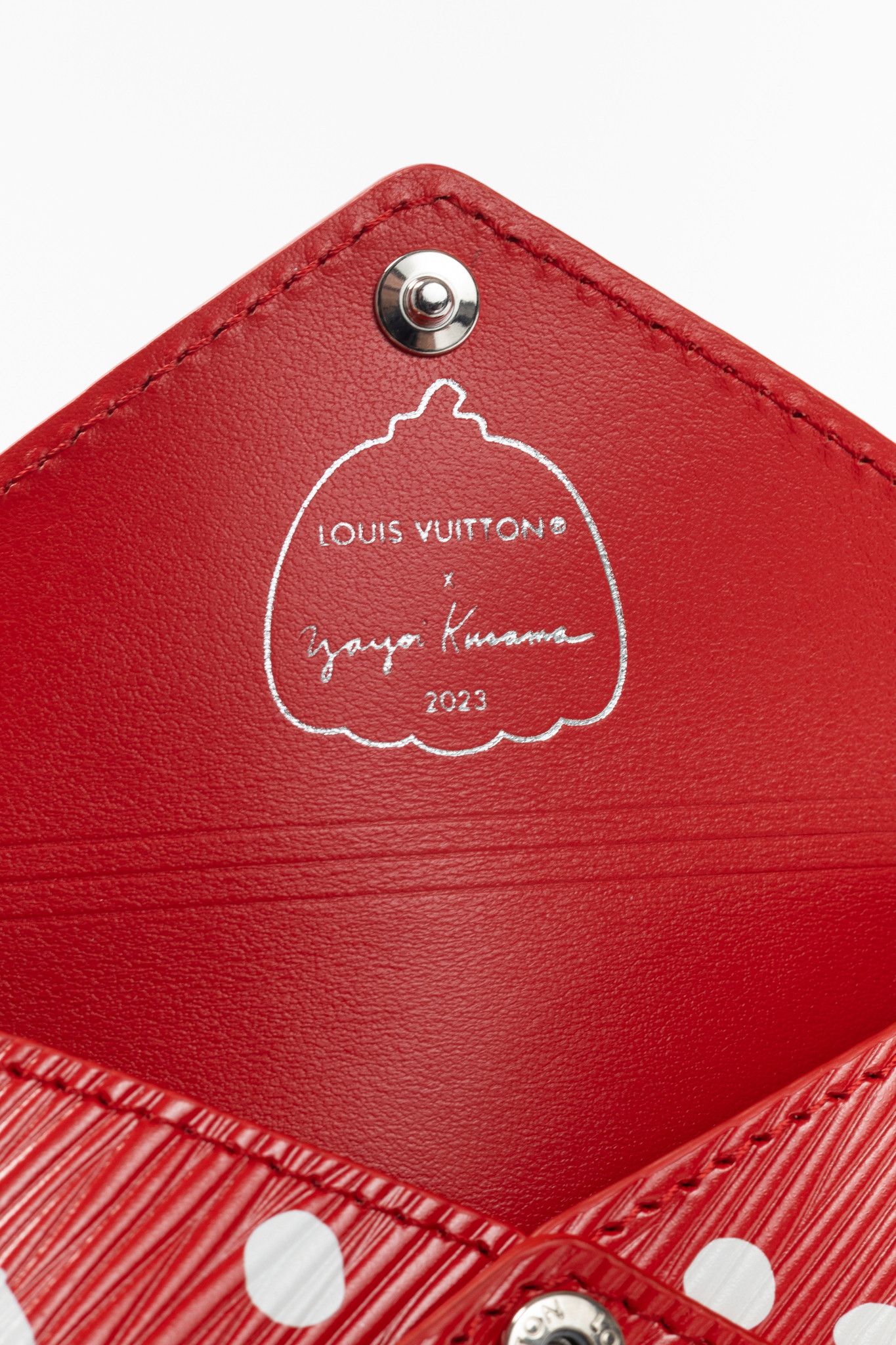 Louis Vuitton × Yayoi Kusama Louis Vuitton x Yayoi Kusama Kirigami Epi Dotted Pochette Size ONE SIZE - 8 Thumbnail