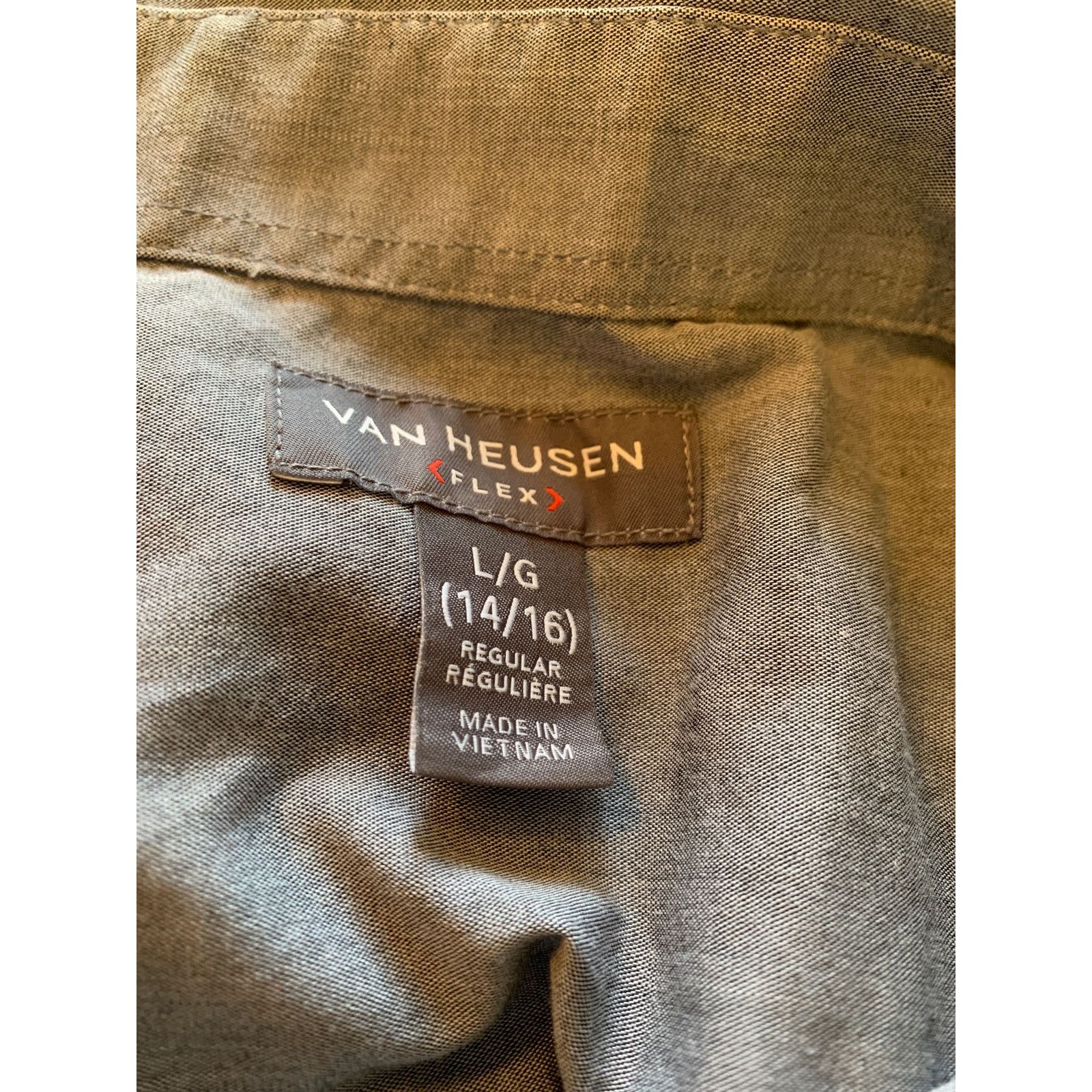 Van Heusen Van Heusen Mens Size Large Button Up Dress Shirt Grey Size US L / EU 52-54 / 3 - 3 Thumbnail
