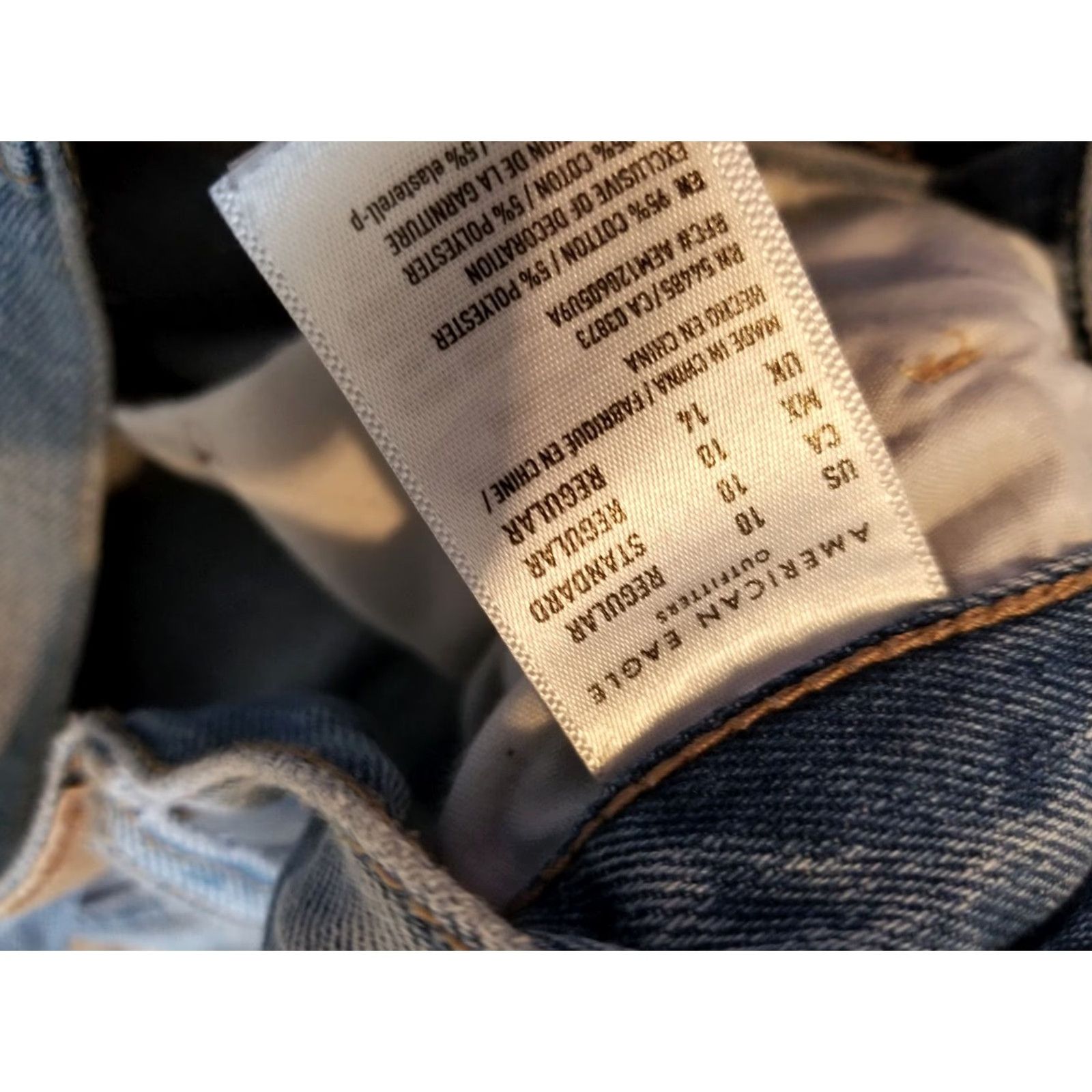 American Eagle Outfitters Womens American Eagle Outfitters Jeans 10 Mom Denim Blue Pants Size 32" / US 10 / IT 46 - 7 Thumbnail