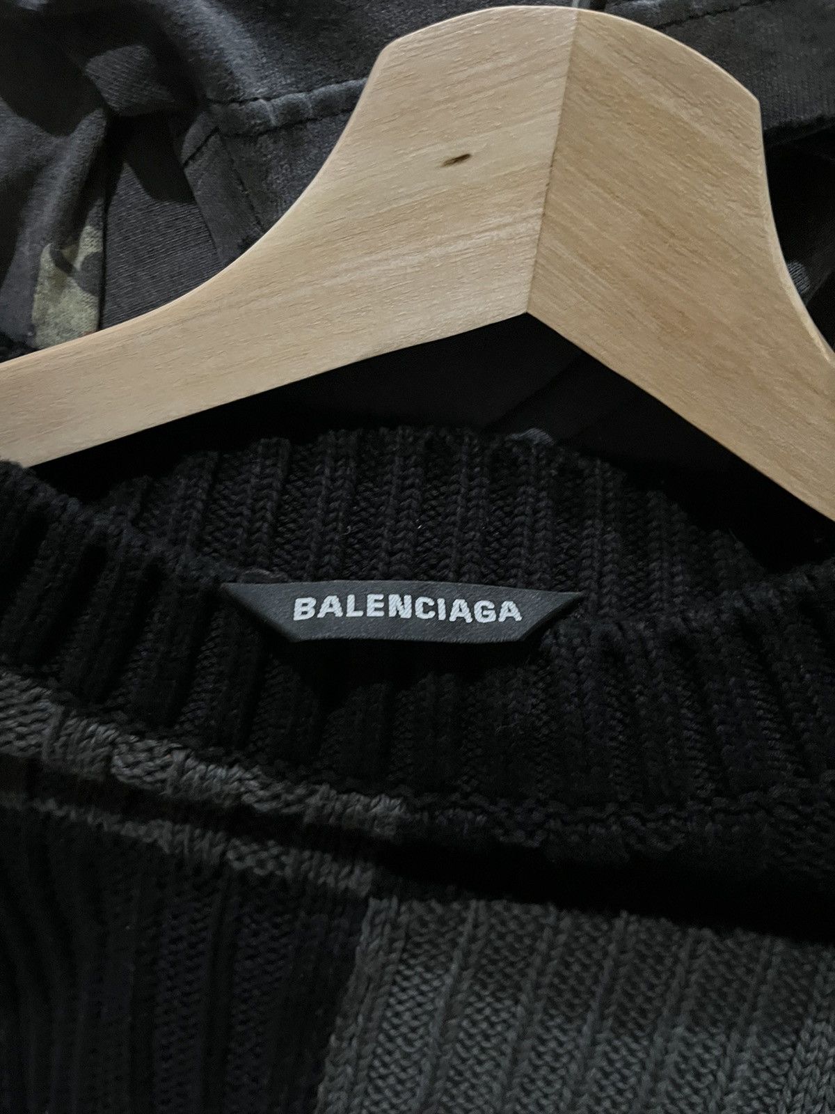 Balenciaga Balenciaga sweater Size US XXL / EU 58 / 5 - 5 Thumbnail