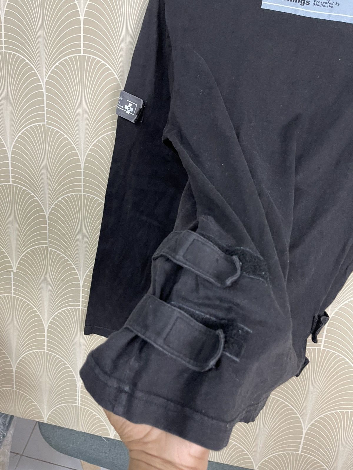 Japanese Brand 2000s BERNINGS SHO BONDAGE LONG SLEEVE TSHIRT Size US S / EU 44-46 / 1 - 14 Thumbnail
