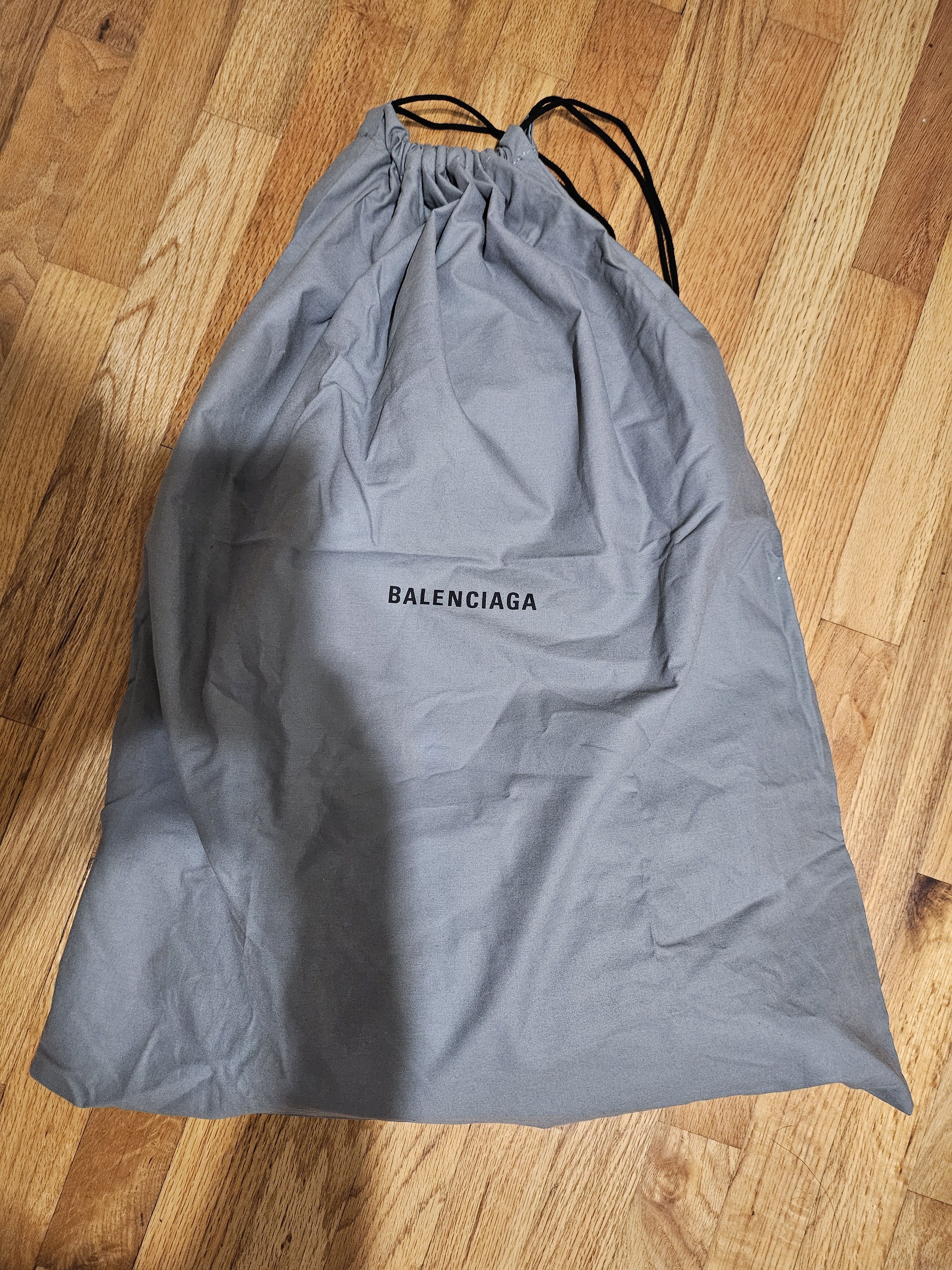 Balenciaga Balenciaga Explorer Backpack Camo Print Distressed Size ONE SIZE - 8 Thumbnail