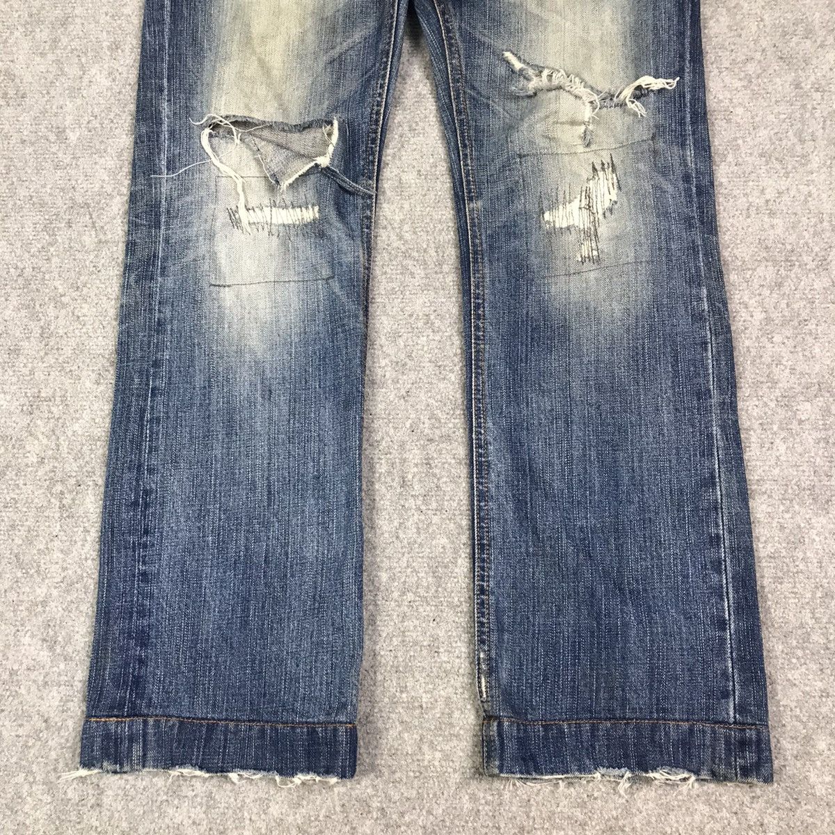 Japanese Brand DISTRESSED JEANS SOUK DENIM PANTS Size US 30 / EU 46 - 2 Thumbnail
