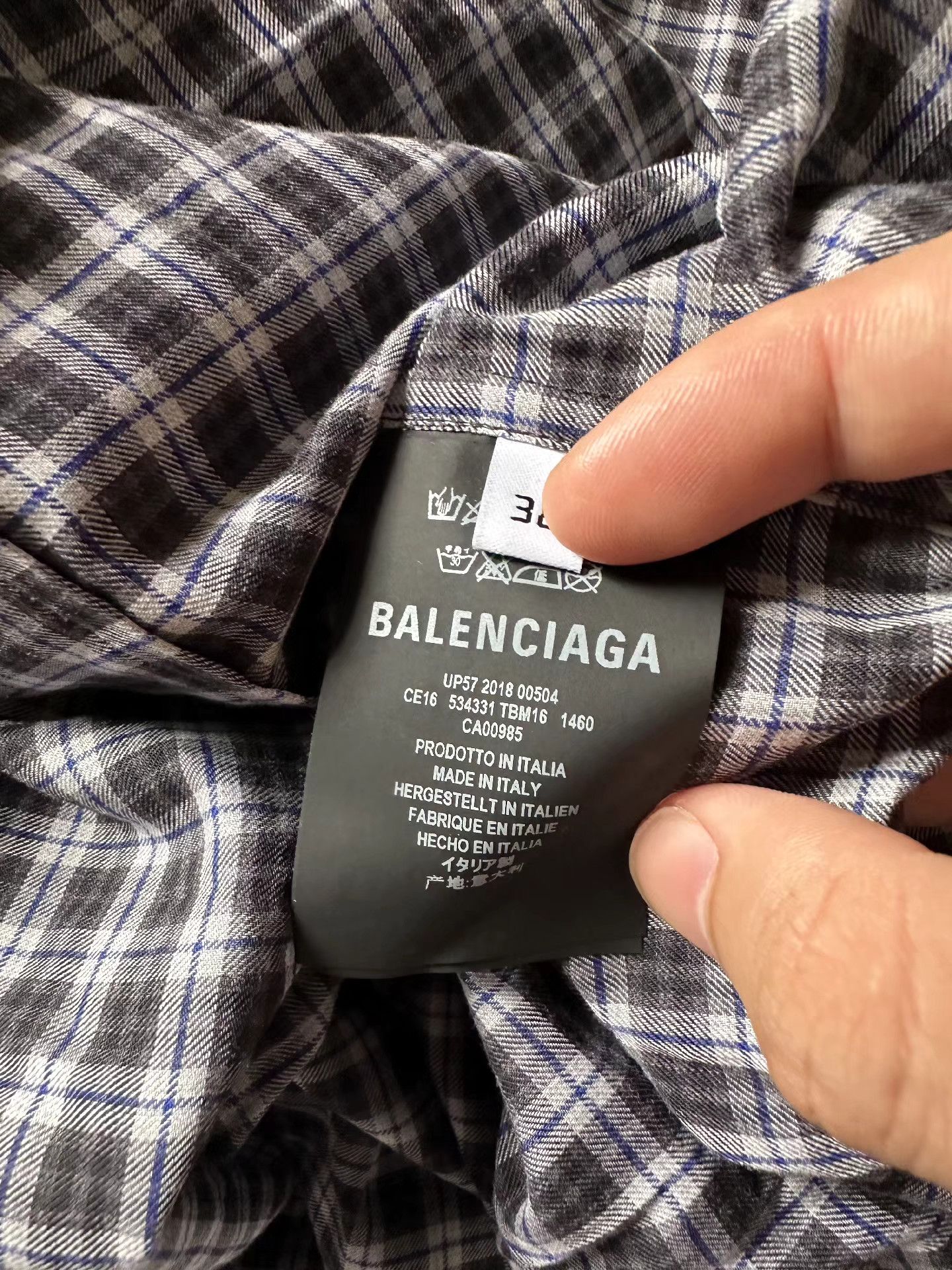 Balenciaga Balenciaga Newspaper Plaid Shirt Size US XS / EU 42 / 0 - 5 Thumbnail