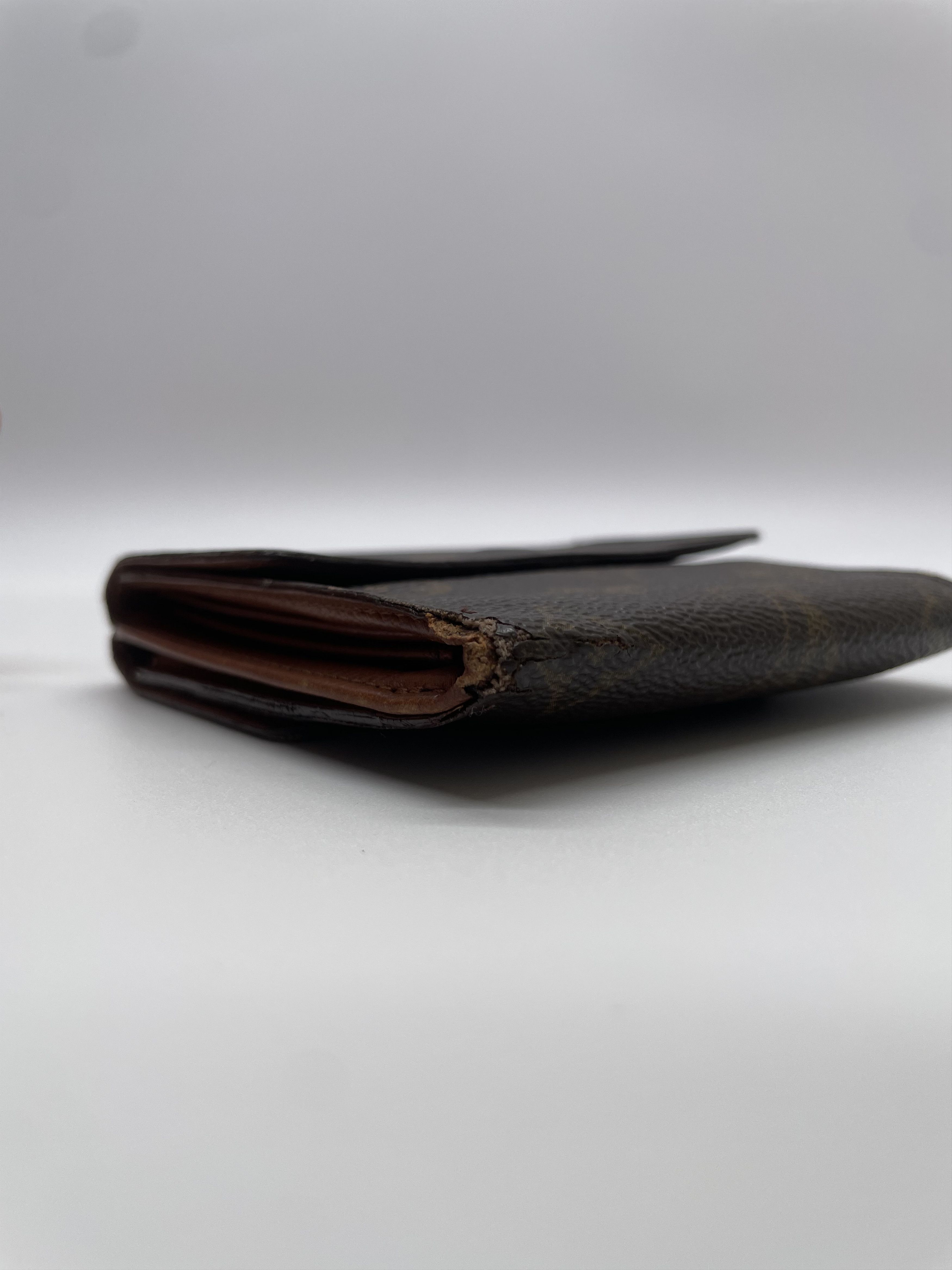 Louis Vuitton Authentic Louis Vuitton Sarah Long wallet Size ONE SIZE - 7 Thumbnail