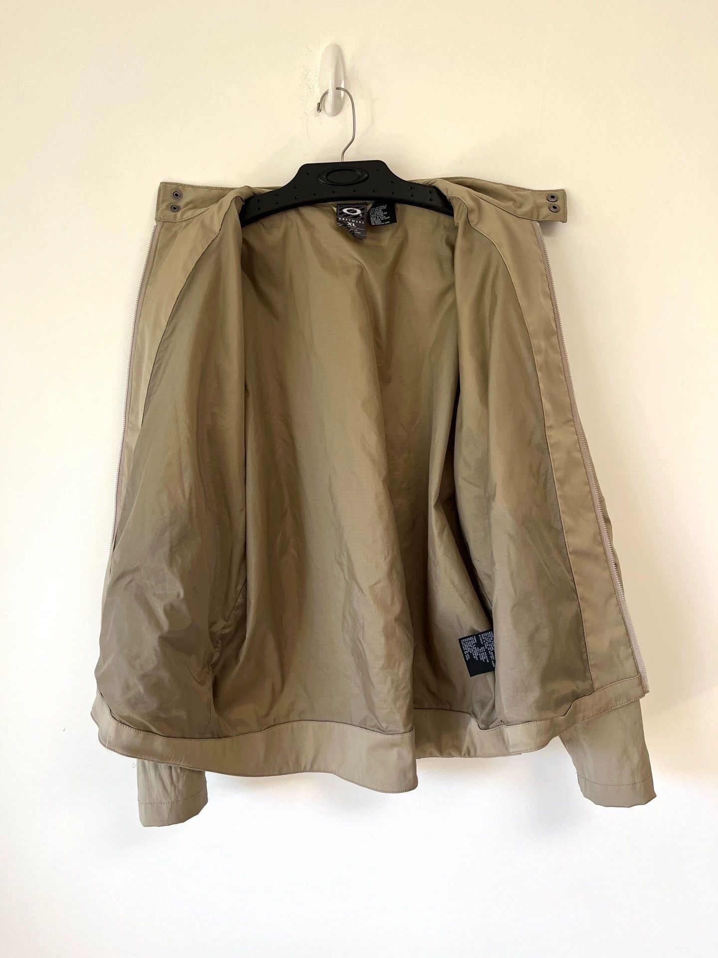 Oakley Oakley software Vintage Jacket Size US XL / EU 56 / 4 - 6 Thumbnail