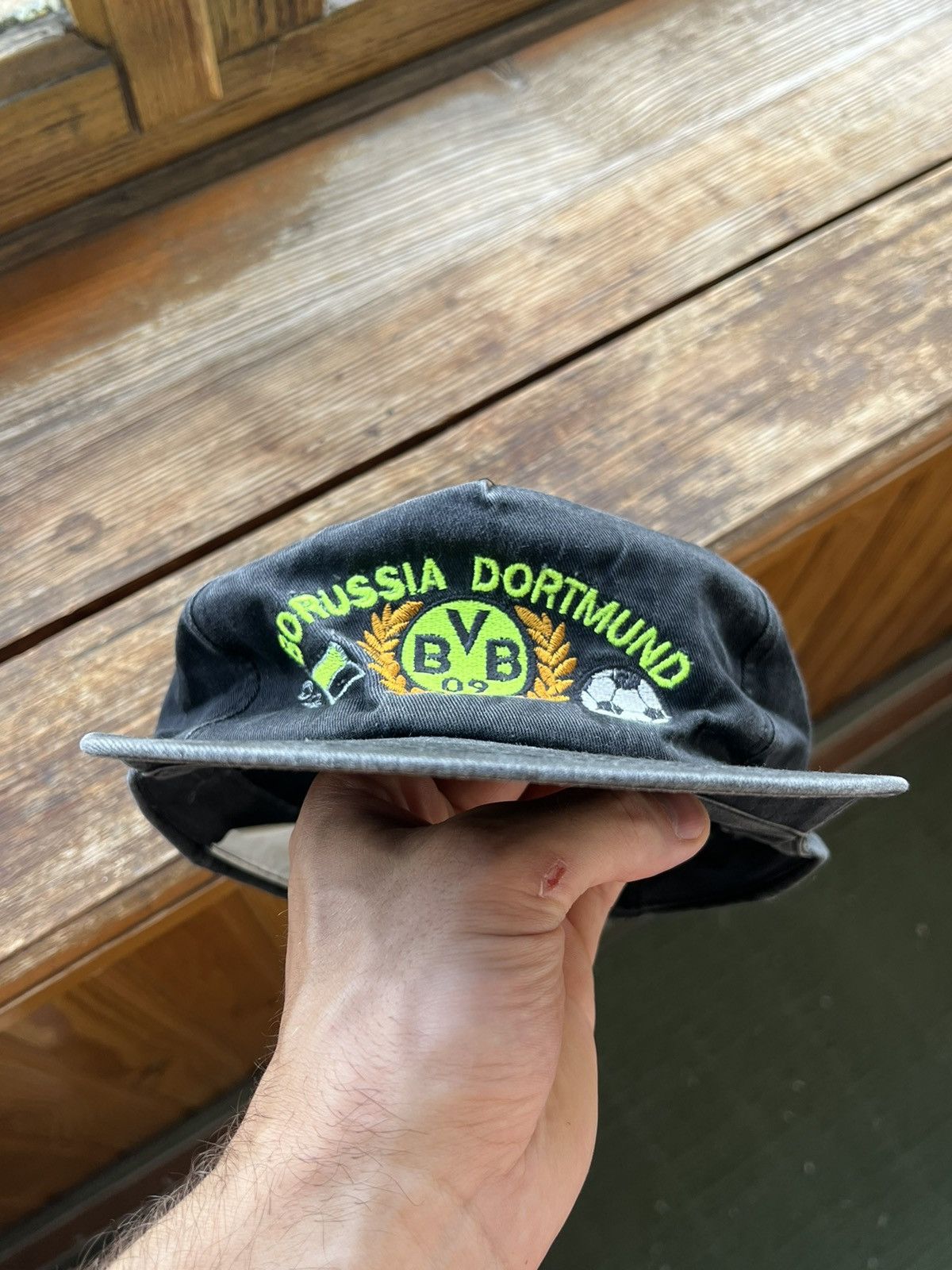 Nutmeg Vintage Borussia Dortmund Cap BVB Nutmeg Snapback Size ONE SIZE - 4 Thumbnail