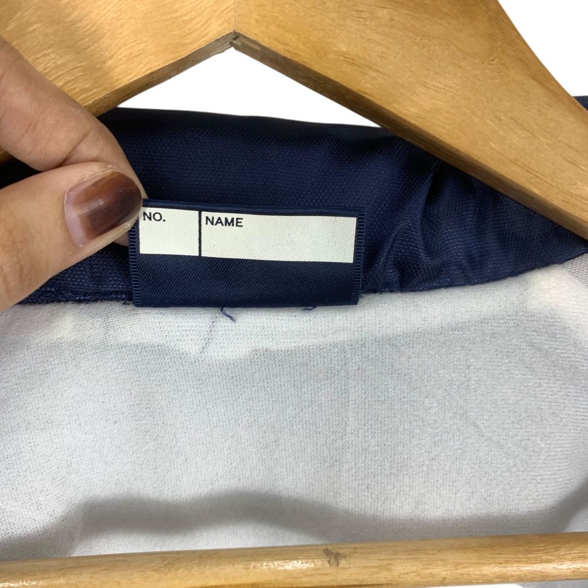 Asics Vintage ASICS JAPAN HANDBALL TEAM Thermal Lining Jacket Size US XXL / EU 58 / 5 - 12 Thumbnail