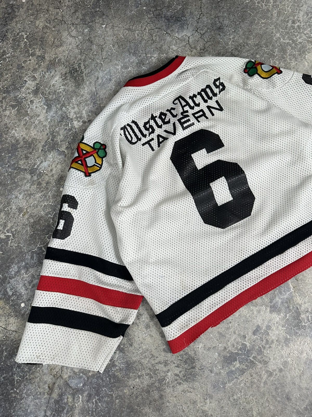 NHL × Vintage Vintage Black Hawks Thrashed Mesh Jersey Size US L / EU 52-54 / 3 - 8 Thumbnail