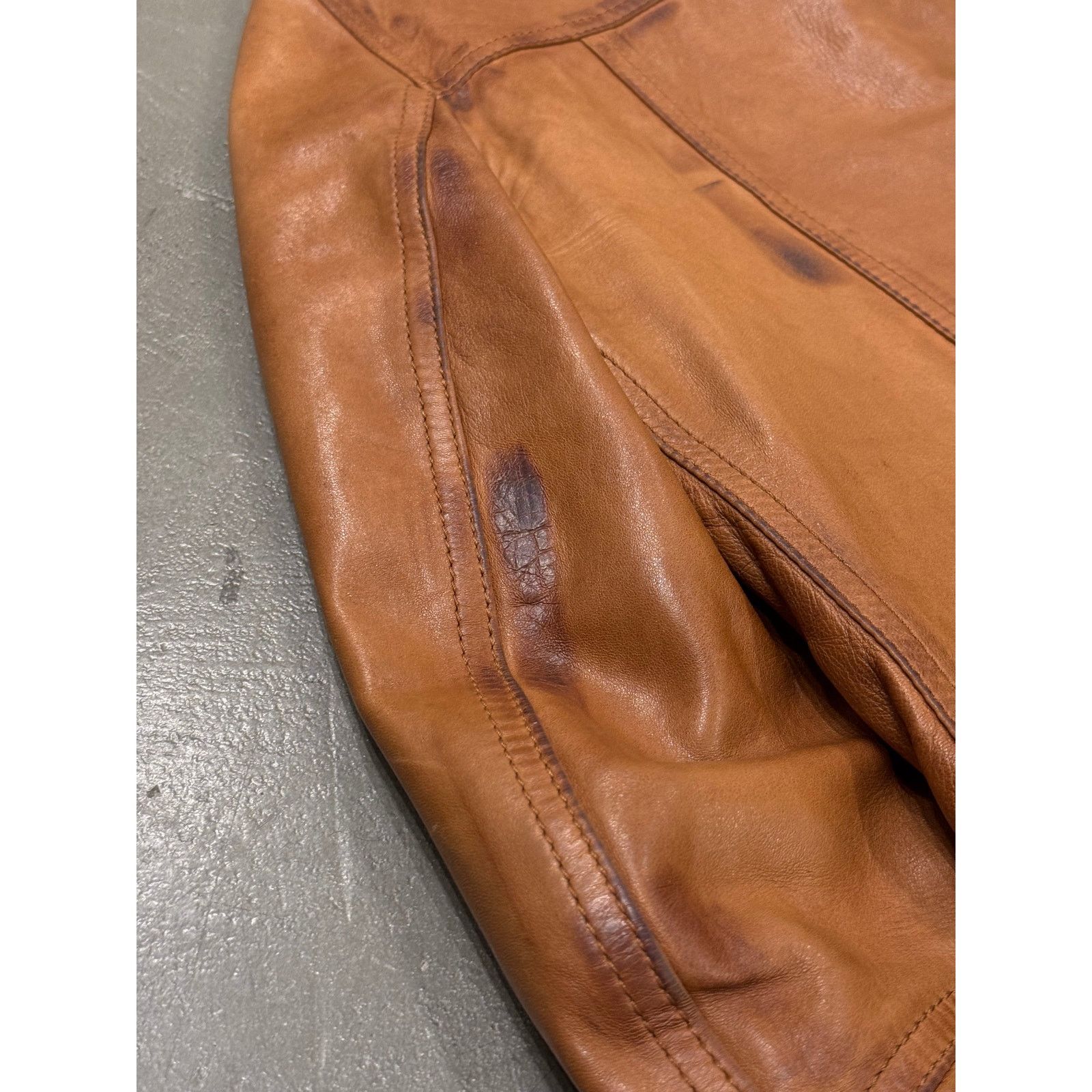 Dolce & Gabbana 2000s Dolce & Gabbana stained rust leather jacket Size XL / US 12-14 / IT 48-50 - 6 Thumbnail