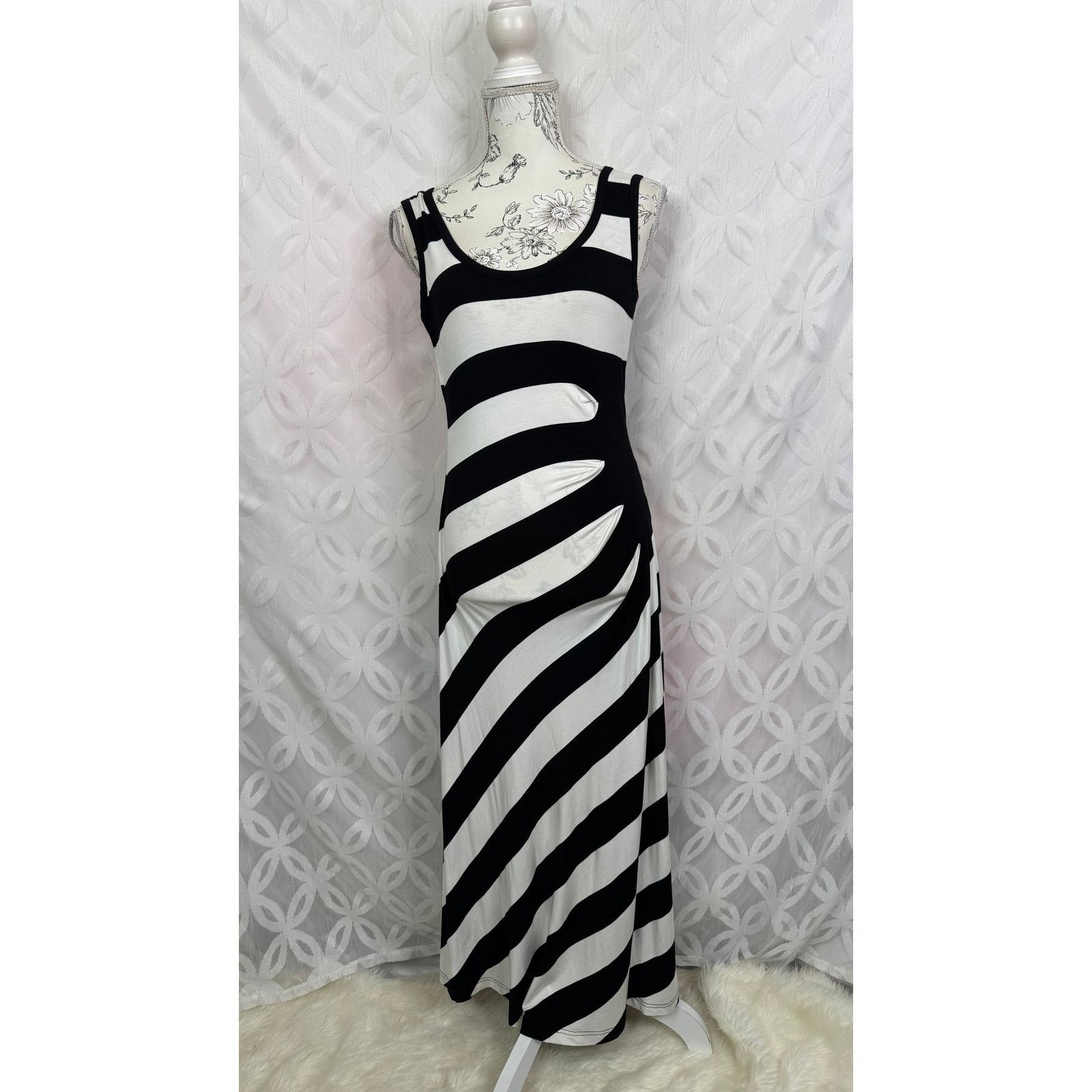 calvin klein black white striped dress Charming Black Tulle Nude Lining Evening Dresses with Sleeves Elegant Long  Sleeves Beads Appliques Prom Dresses