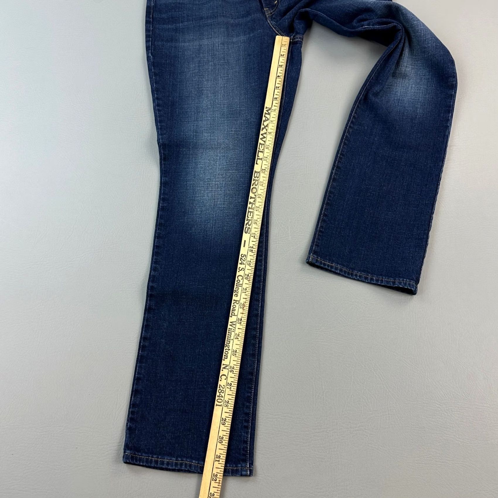 Levi's Levi's 414 Jeans Women’s 31 34x32 Dark Wash Denim Relaxed Straight Stretch Jeans Size 24" / US 00 / IT 34 - 2 Thumbnail