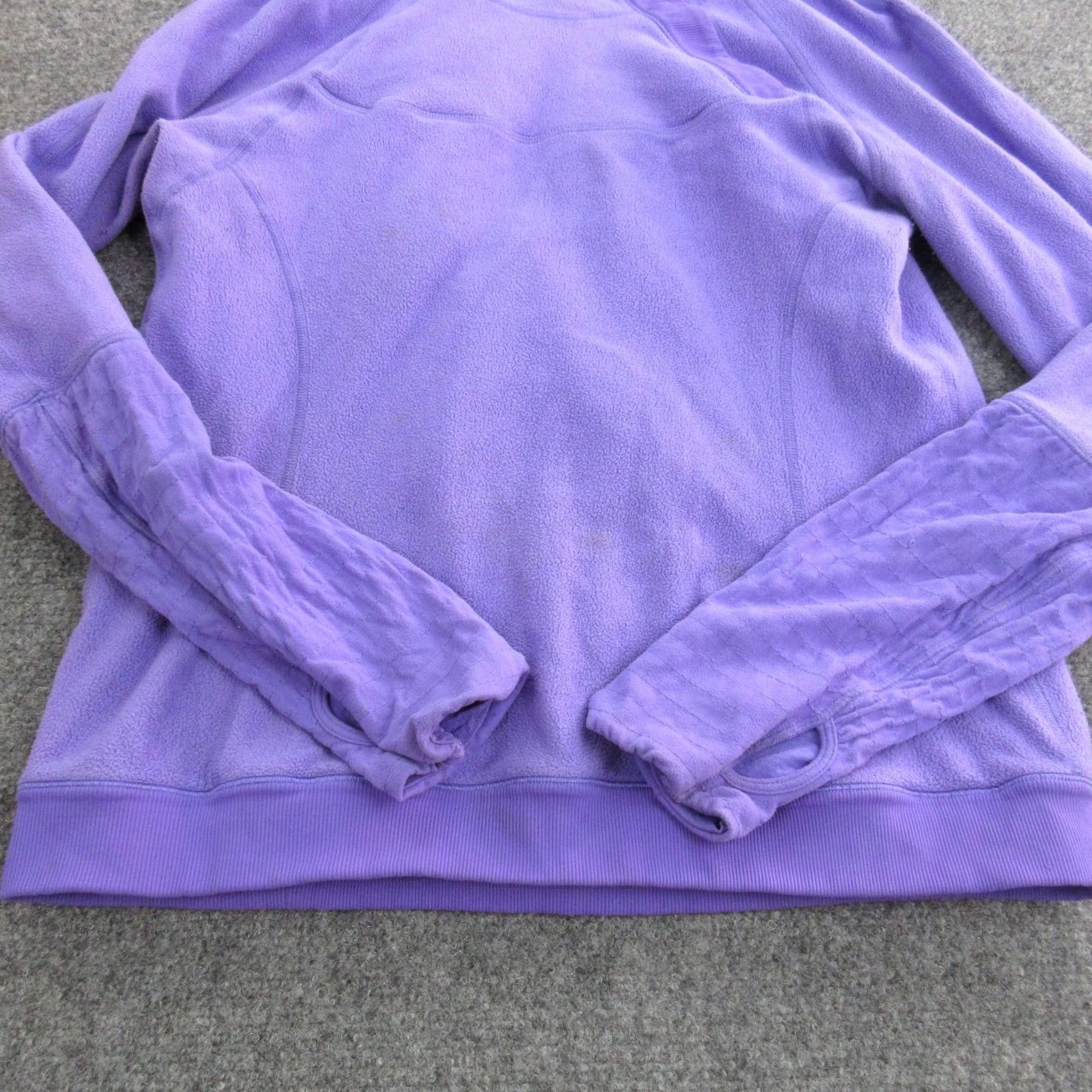 Lululemon Lululemon Hoodie Womens Small Purple Fleece Pullover Thumbholes Quilted Sleeve Size S / US 4 / IT 40 - 2 Thumbnail