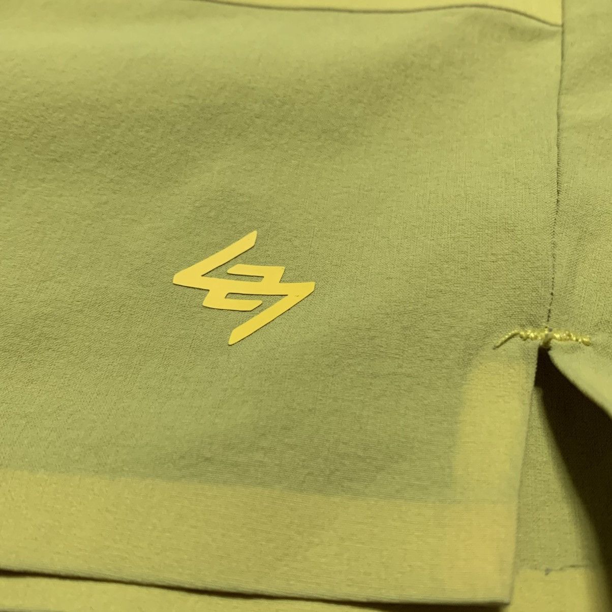 Represent Clo. Represent Medium Shorts 247 Yellow Training Pants Bottoms Size US 32 / EU 48 - 4 Thumbnail