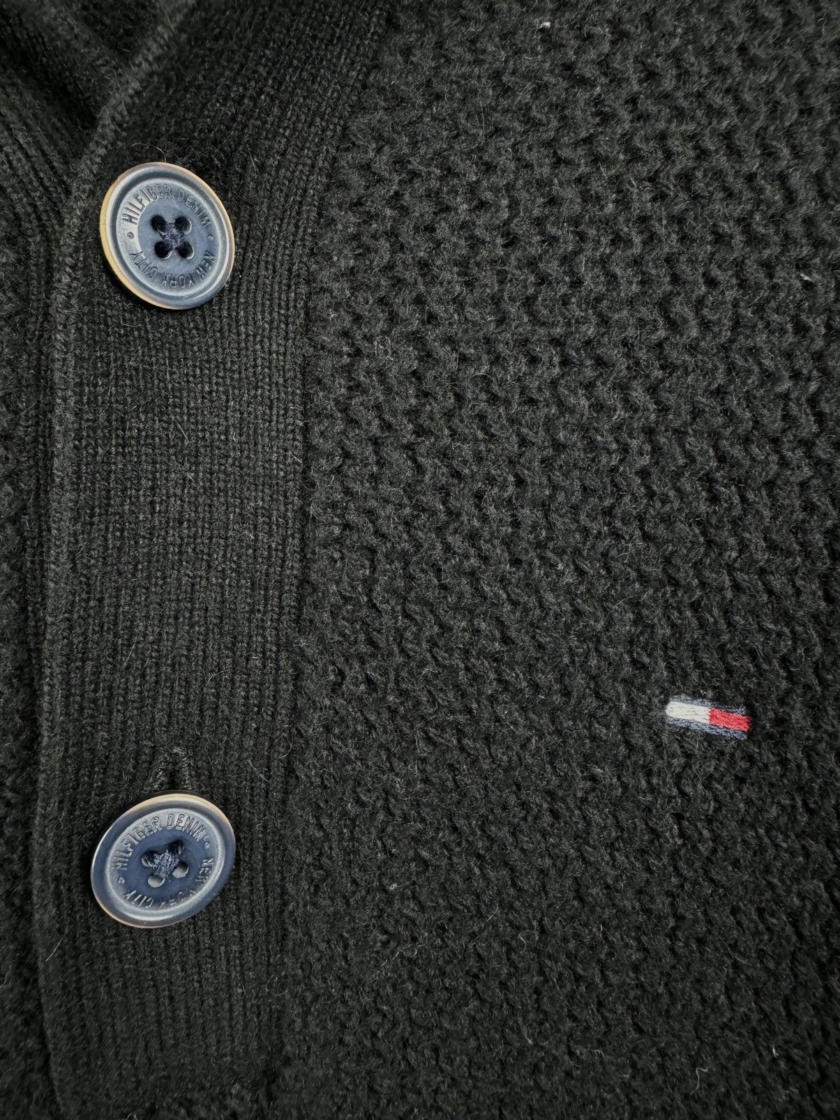 Tommy Hilfiger Tommy Hilfiger 1/3 Button Up Knitwear Sweater Size US L / EU 52-54 / 3 - 8 Thumbnail