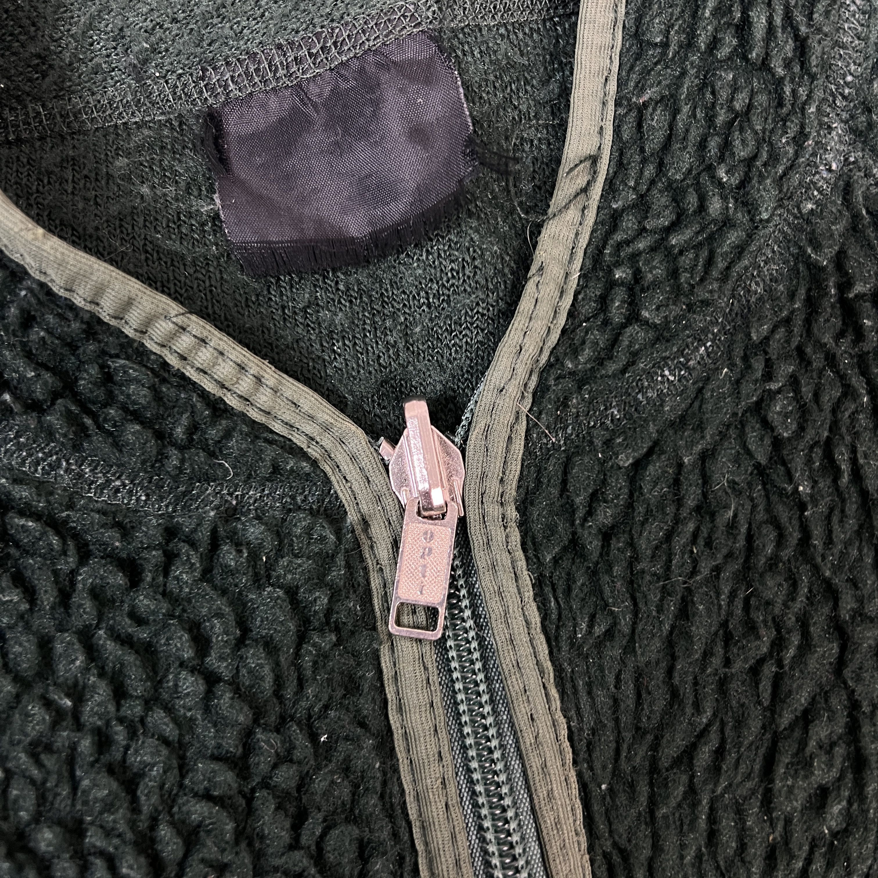 Helly Hansen × Vintage Vintage Helly Hansen 90s fleece Size US L / EU 52-54 / 3 - 6 Thumbnail