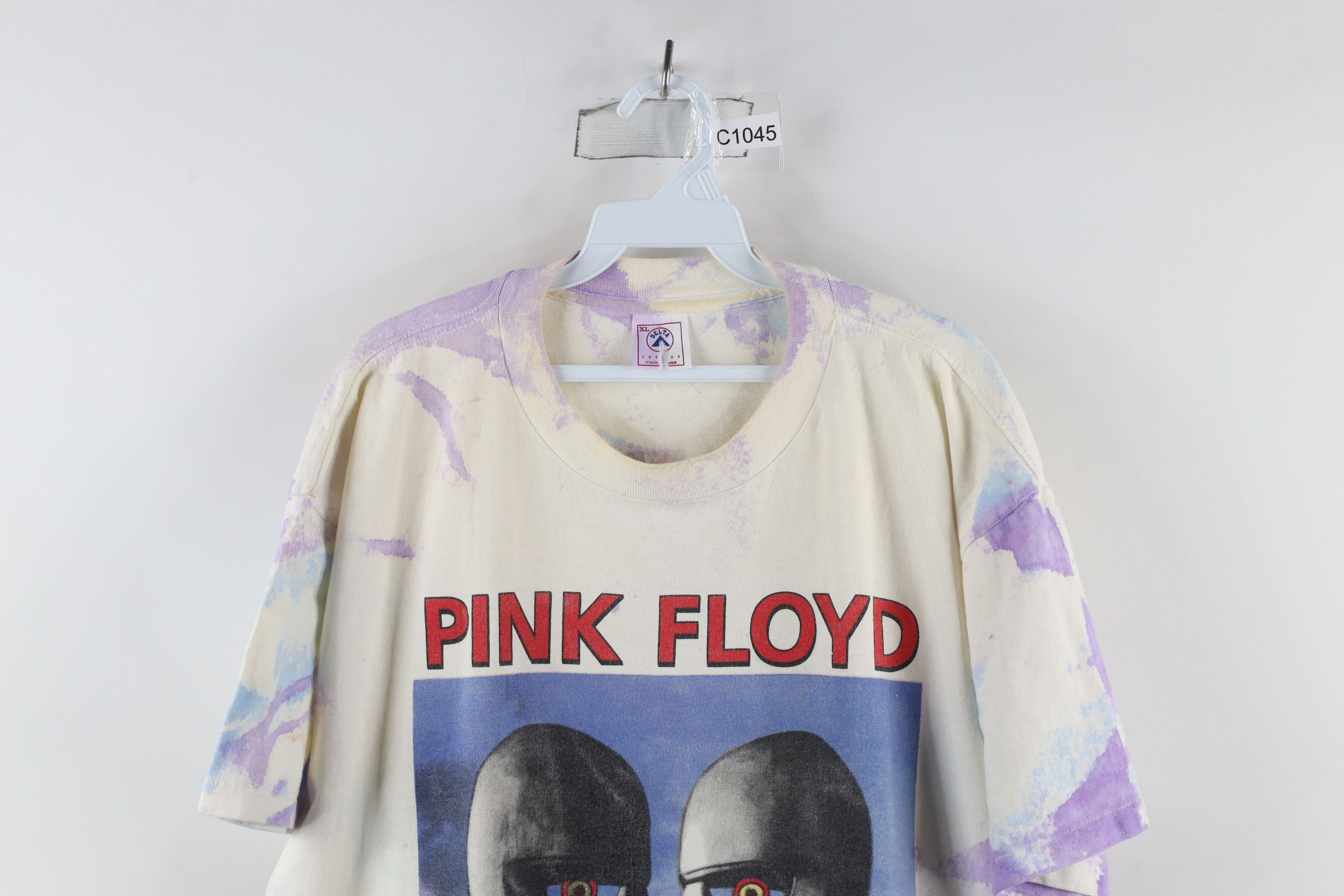 Vintage Vintage 90s Division Bell Tour Pink Floyd Band T-Shirt USA Size US XL / EU 56 / 4 - 2 Thumbnail