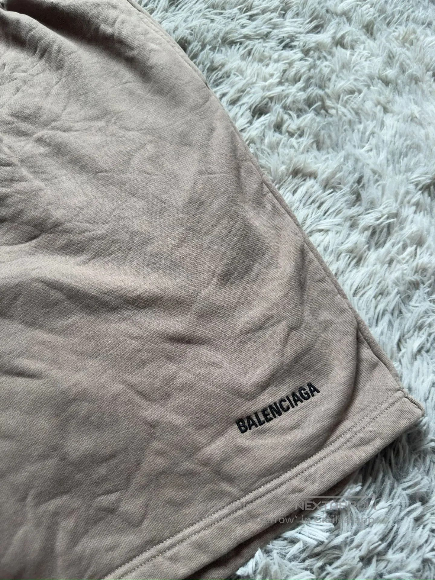 Balenciaga Balenciaga Embroidered Shorts. Size 22" - 3 Thumbnail
